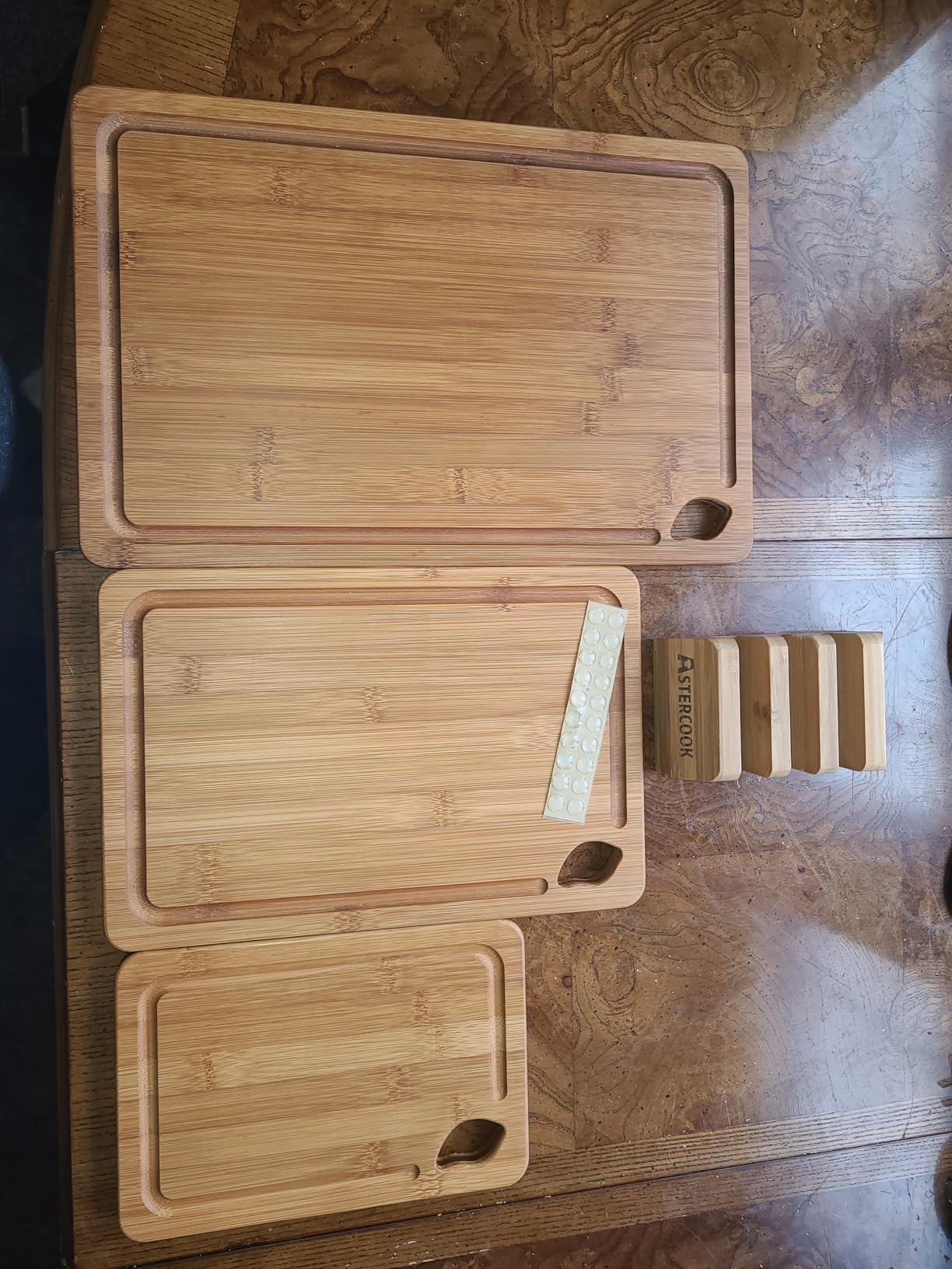 Astercook Deep-Carbonized Bamboo Cutting Boards for Kitchen with Wood Storage Stand, Reversible Charcuterie & Chopping Boards with Juice Grooves and Easy-Grip Handles, Mothers Day Gifts customer photo 1