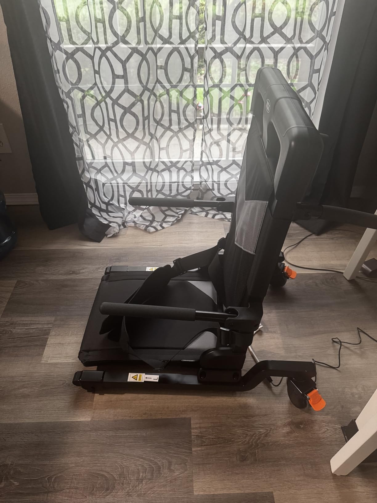 VOCIC Movable Electric Chair Lift with 4 Wheels, Portable Rolling Chair Lift with T-Stabilized Base, Short-Distance Transport, Help Stand from Floor for Seniors, Supports 350 LBS, AX35 customer photo 1