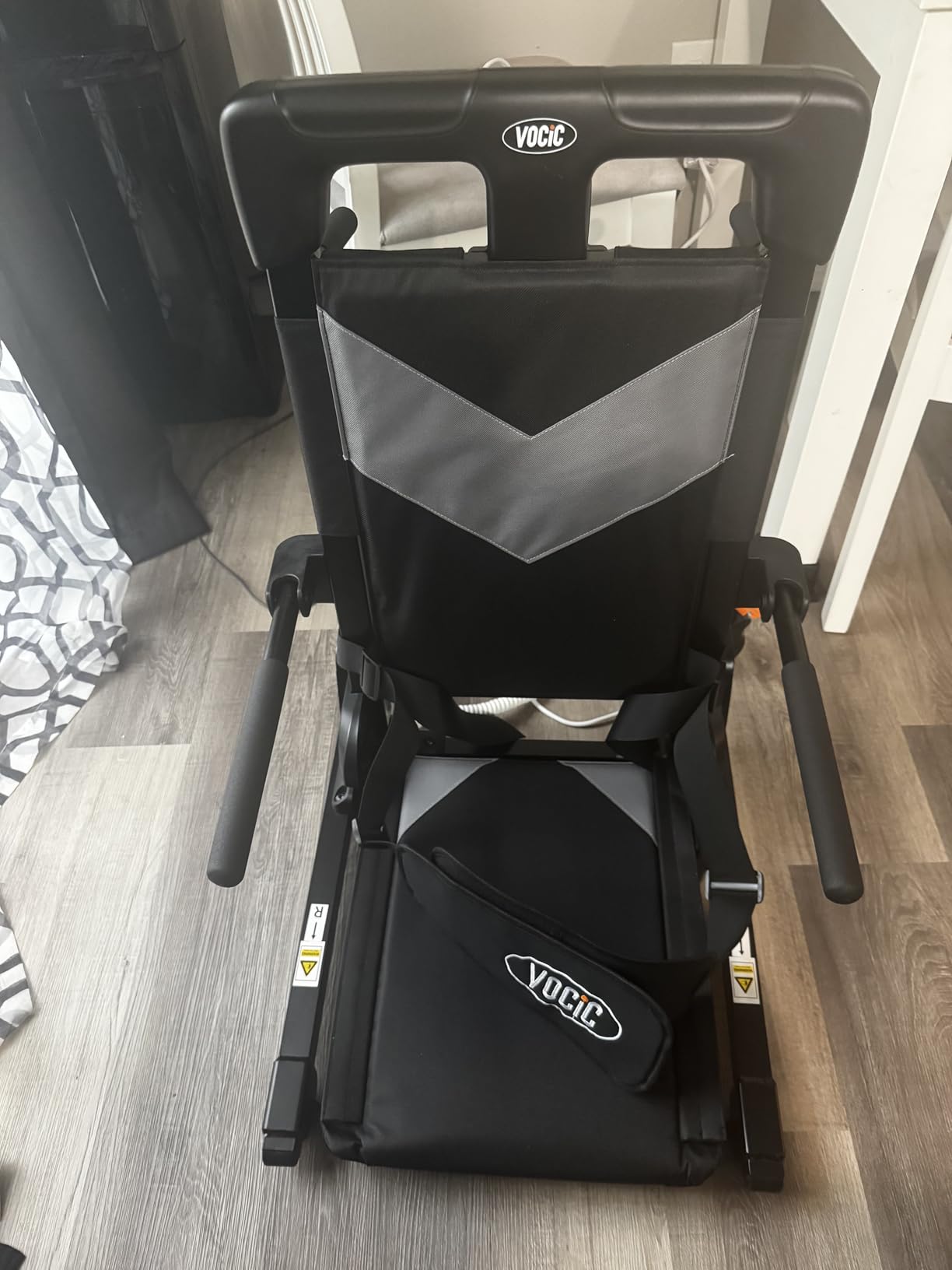 VOCIC Movable Electric Chair Lift with 4 Wheels, Portable Rolling Chair Lift with T-Stabilized Base, Short-Distance Transport, Help Stand from Floor for Seniors, Supports 350 LBS, AX35 customer photo 2