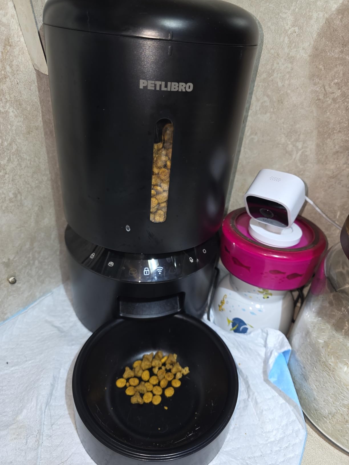 PETLIBRO Automatic Cat Feeder with Camera, Auto Pet Food Dispenser Slow Feeder Dog Bowl, 1080P HD Video with Night Vision, 5G WiFi with 2-Way Audio, Stainless Steel Slow Food Tray for Small Dogs customer photo 2
