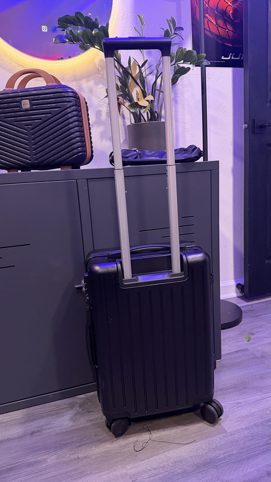 Hoteel Luggage Sets 4 Piece, 4-Year Warranty, Carry-On Luggage with Dual-Spinner Wheels, PC+ABS Hardside Suitcase Set with TSA Lock, Large Checked Travel Suitcases, Dark Blue(16/20/24/28) customer photo 1