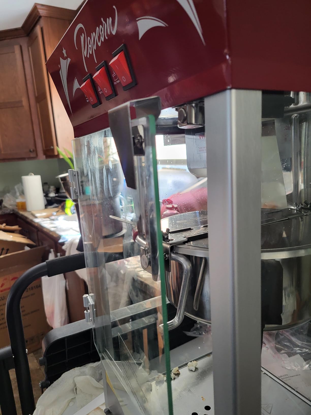 20oz Commercial Popcorn Machine with Cart (Red) - High Volume Popcorn Maker - Vintage Movie Theater Style Popper with Storage, Stainless Steel Serving Supplies for Business Use customer photo 1