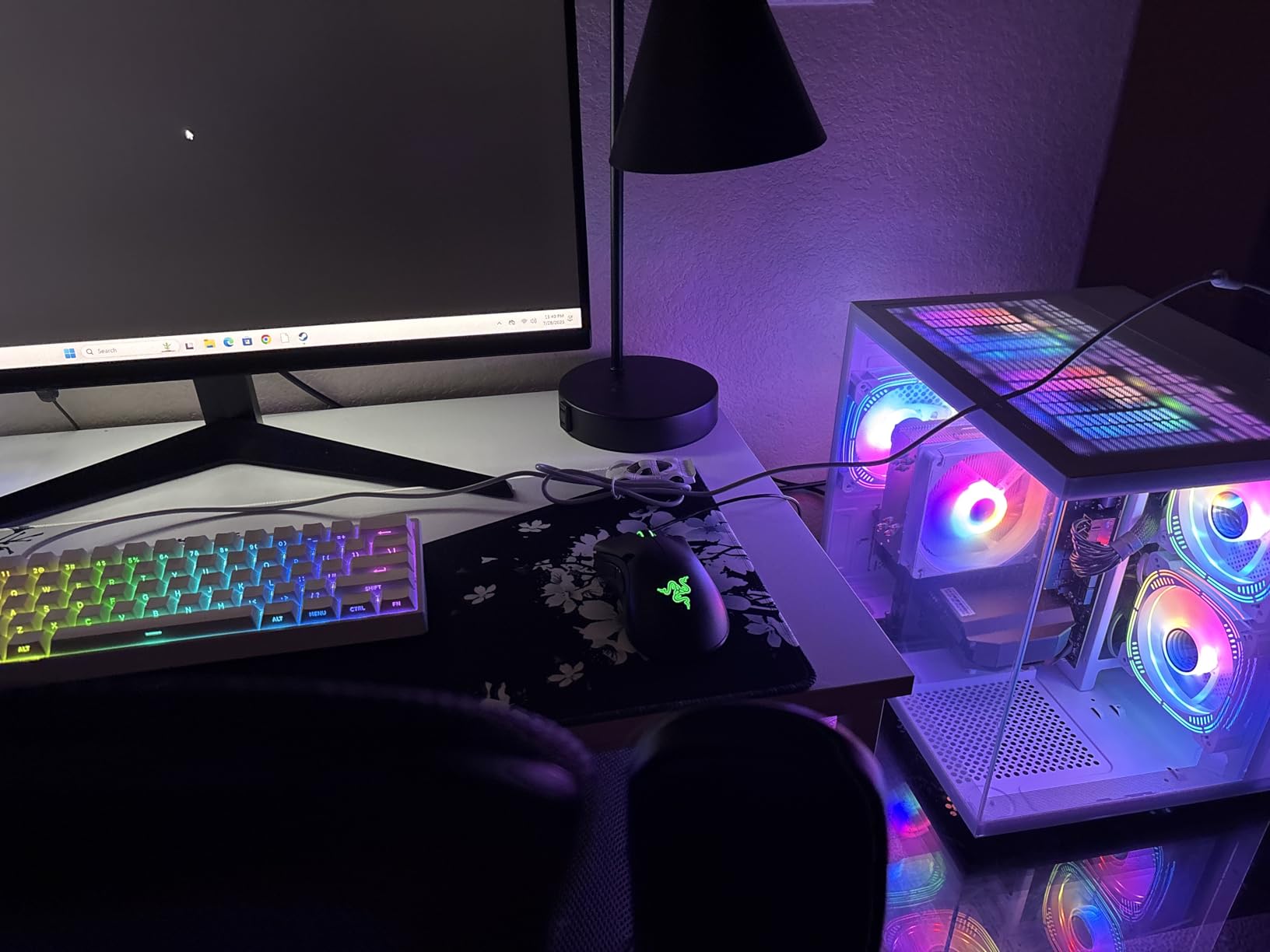 suevery Gaming PC | Core 13th I9 13900HX (24 Cores 32 Threads Up to 5.4G) RTX 5060 8G GPU | DDR5 32G RAM | Nvme 1TB SSD | Prebuilt Desktop Computer White WiFi customer photo 1