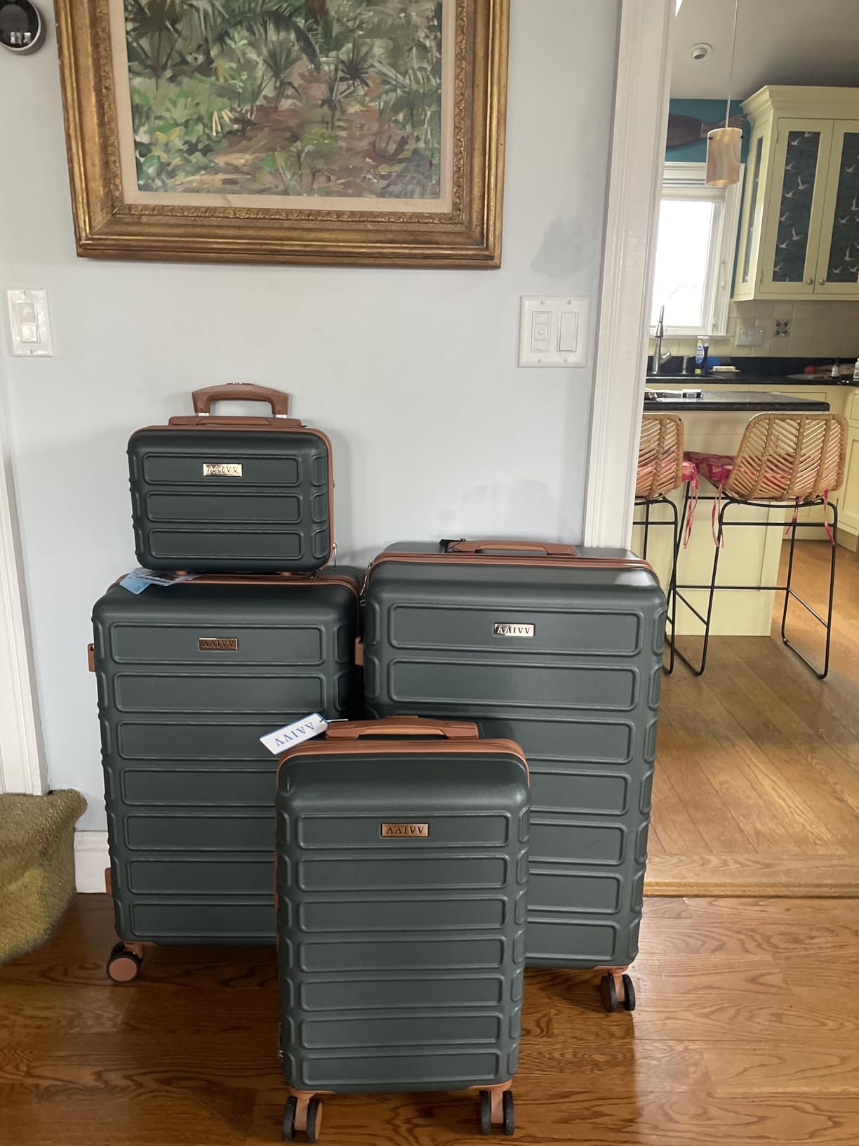 4 Piece Luggage Set Expandable ABS Travel Suitcase Set TSA Lock Hardshell Durable Lightweight Traveling Luggage Sets Gift for Back to School (Amy Green, 28in26in20in13in) customer photo 1