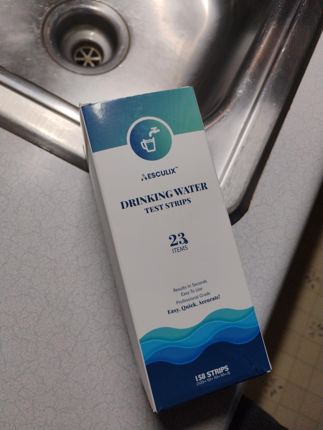 23 in 1 Drinking Water Testing Kit with Bacteria Test, 158 Strips Water Test Kit for Tap & Well Water, Tests Hardness, Chlorine, Copper, Iron, Lead, pH, Alkalinity and More customer photo 2