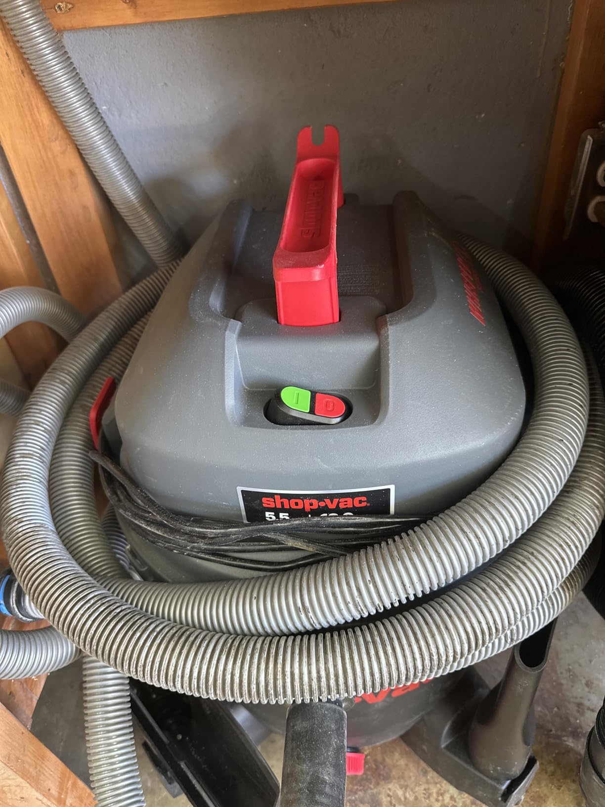 Shop-Vac 5430098 Ultra Quiet Wet/Dry Vacuum, 12 Gallon, 5.5 HP Powerful Suction & Heavy Duty for Jobsite, Garage, Workshop & Home customer photo 2