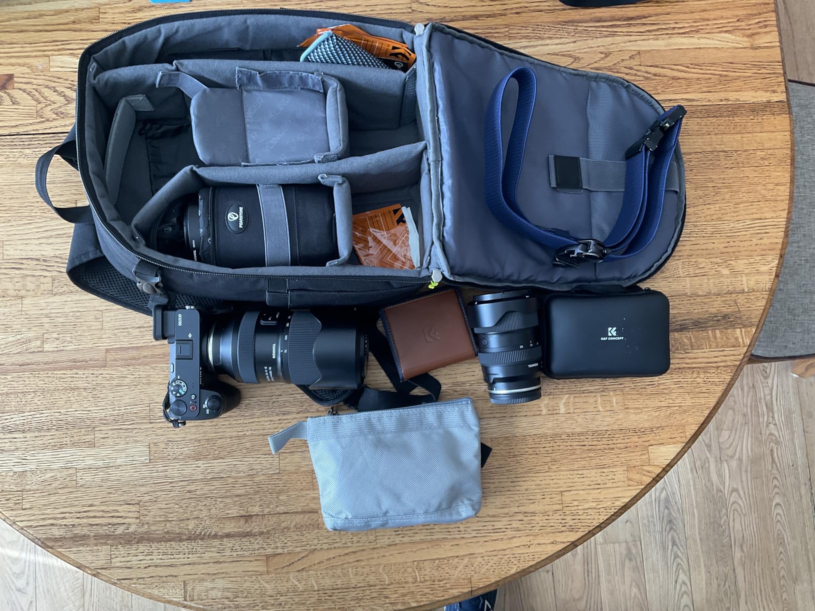 K&F CONCEPT Camera Backpack, Lightweight Camera Bag with Tripod Holder | Professional Bag for DSLR/SLR Mirrorless, with 14in Laptop Compartment & Rain Cover, B19 customer photo 2