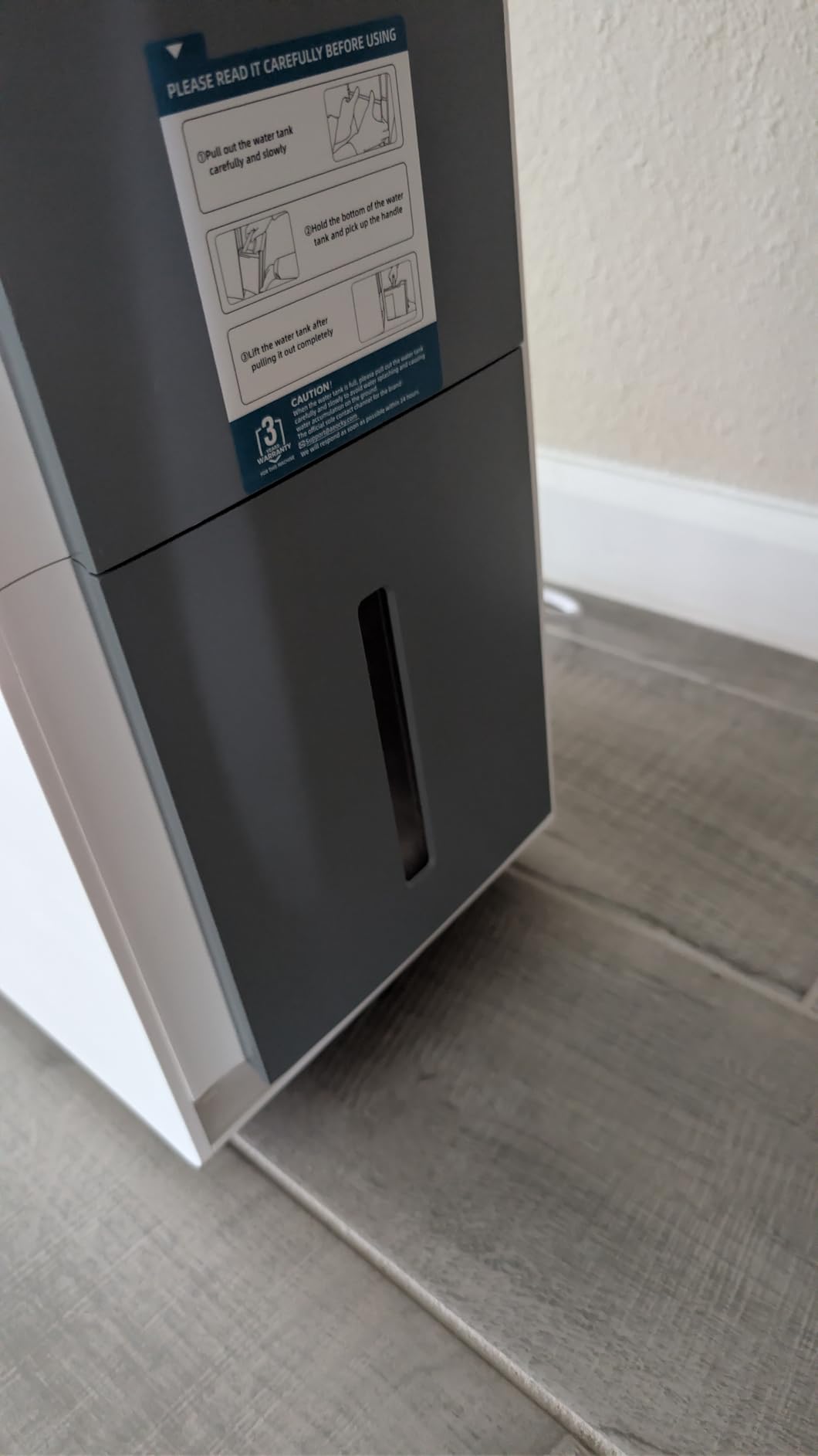 AEOCKY 5500 Sq.Ft Energy Star Most Efficient 2024 Dehumidifier, Max 105 Pint/Day Smart Compressor Dehumidifier with Drain Hose, Intelligent Humidistat, for Basement, Bedroom, Home, Bathroom customer photo 2