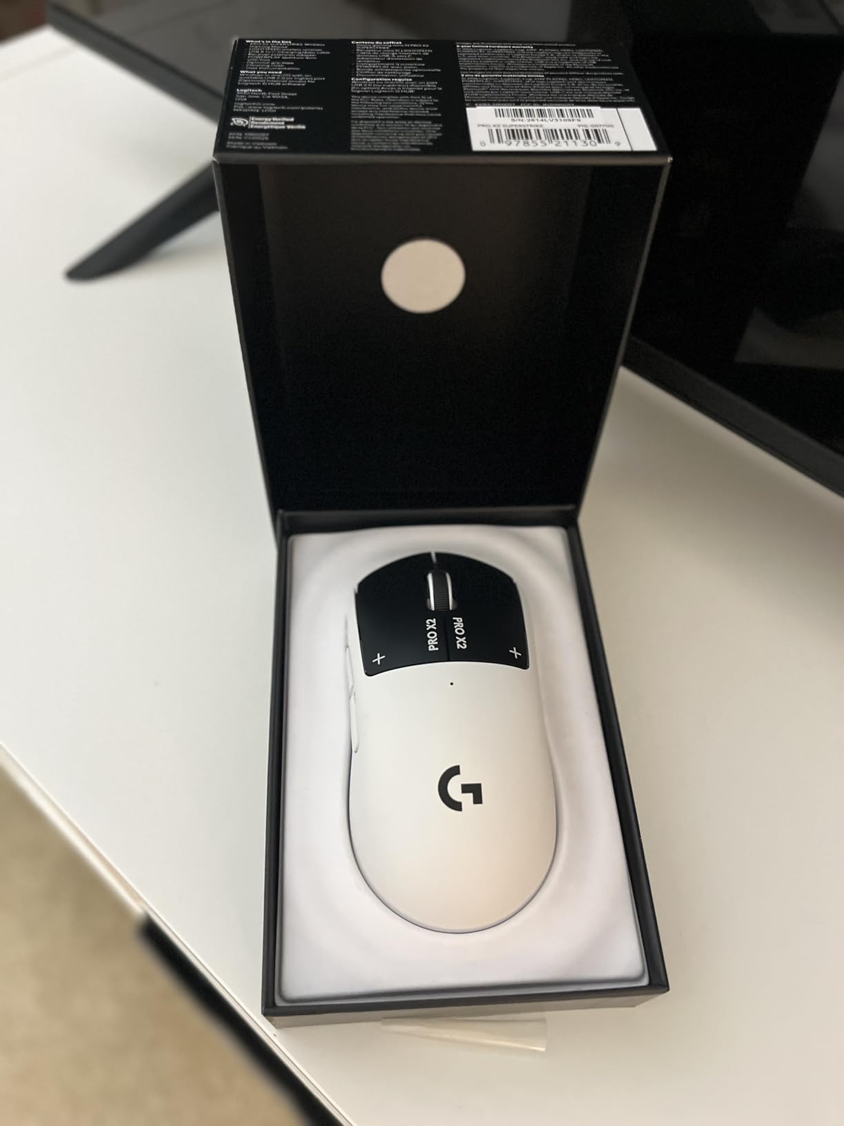 Logitech PRO X2 SUPERSTRIKE Lightspeed Wireless Gaming Mouse, Ultra-Fast Performance, Ultra Lightweight (61 g), Customizable Click Haptics, USB-C Charging, for PC/Mac/Laptop - White customer photo 2