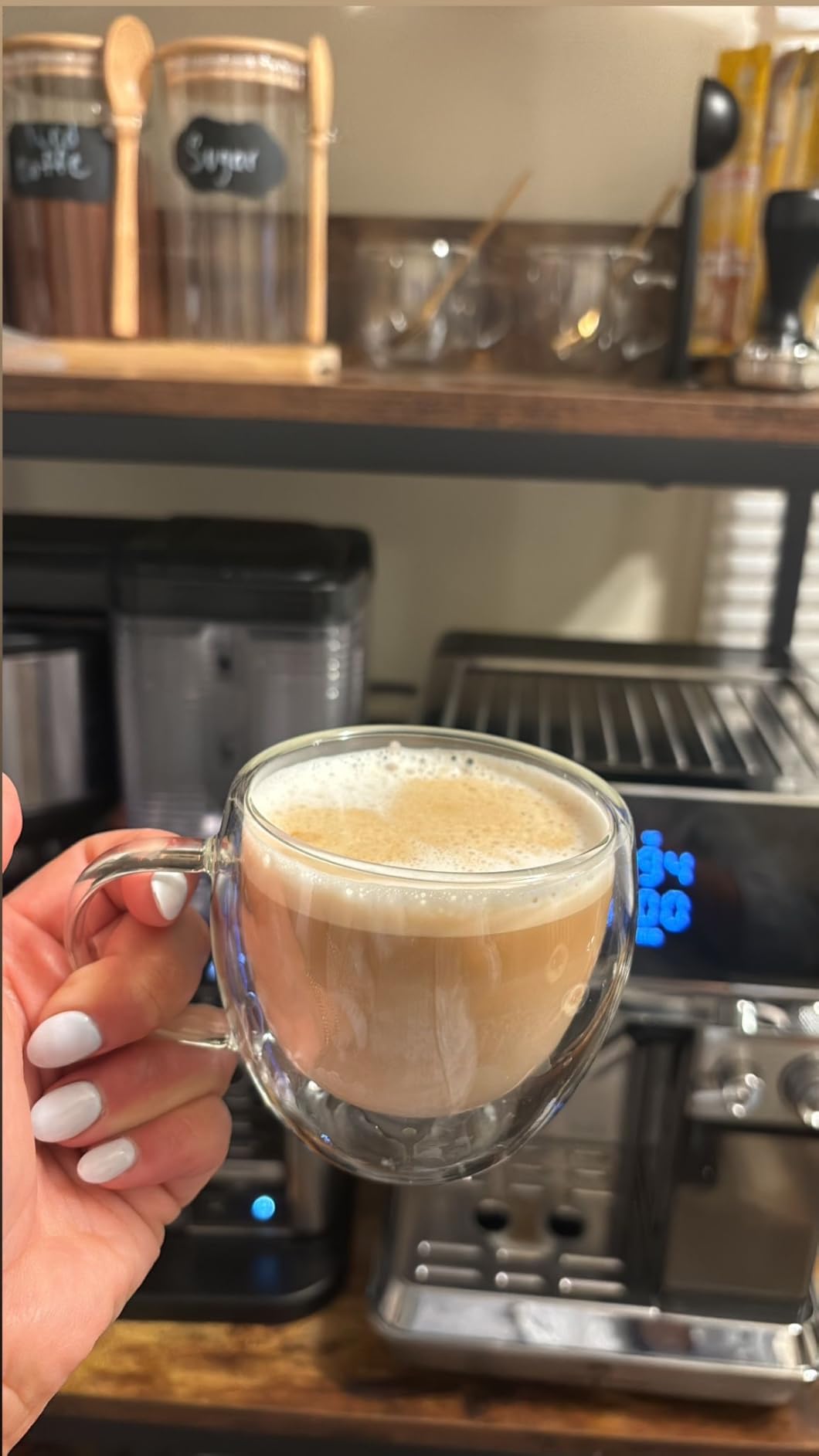 MAttinata CM1833L Automatic Cappuccino Machine, 20 Bar Espresso Machine, Coffee Maker with Dual Boiler & Self-Cleaning Milk Frother, Touch Screen Latte Machine, Stainless Steel for Kitchen, Silver customer photo 1