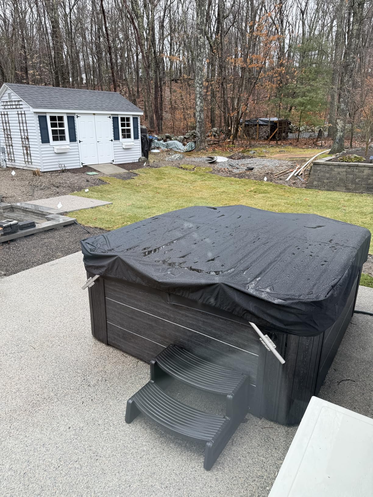Covermates Classic Square Hot Tub Cover - All-Weather Water-Resistant Spa Protector - Durable 12-Gauge Vinyl Heavy-Duty Outdoor Spool Shield with Elastic Hem, 84W x 84D x 14H, Black customer photo 1