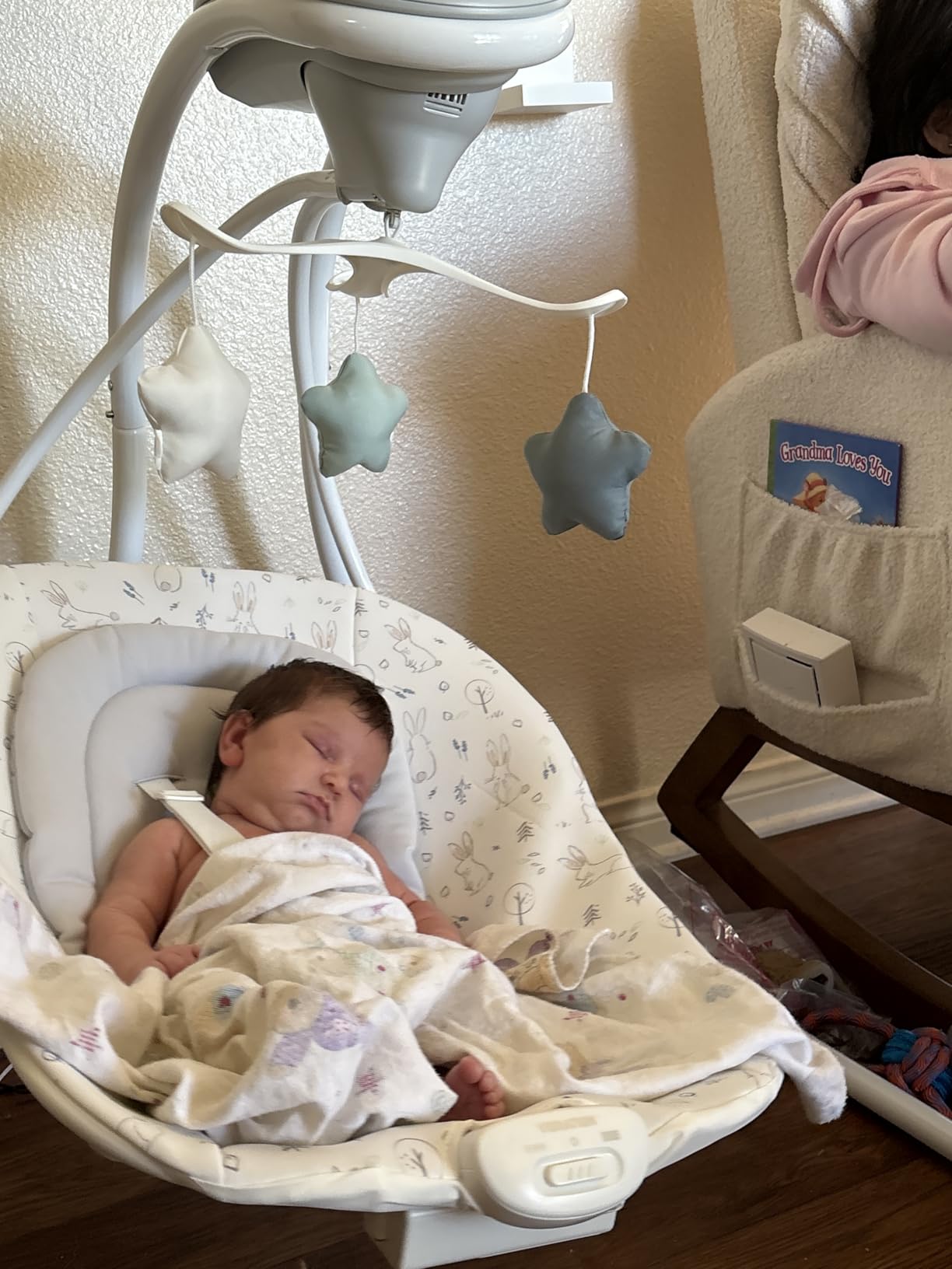 Graco Simple Sway Portable Baby Swing for Infants customer photo 1