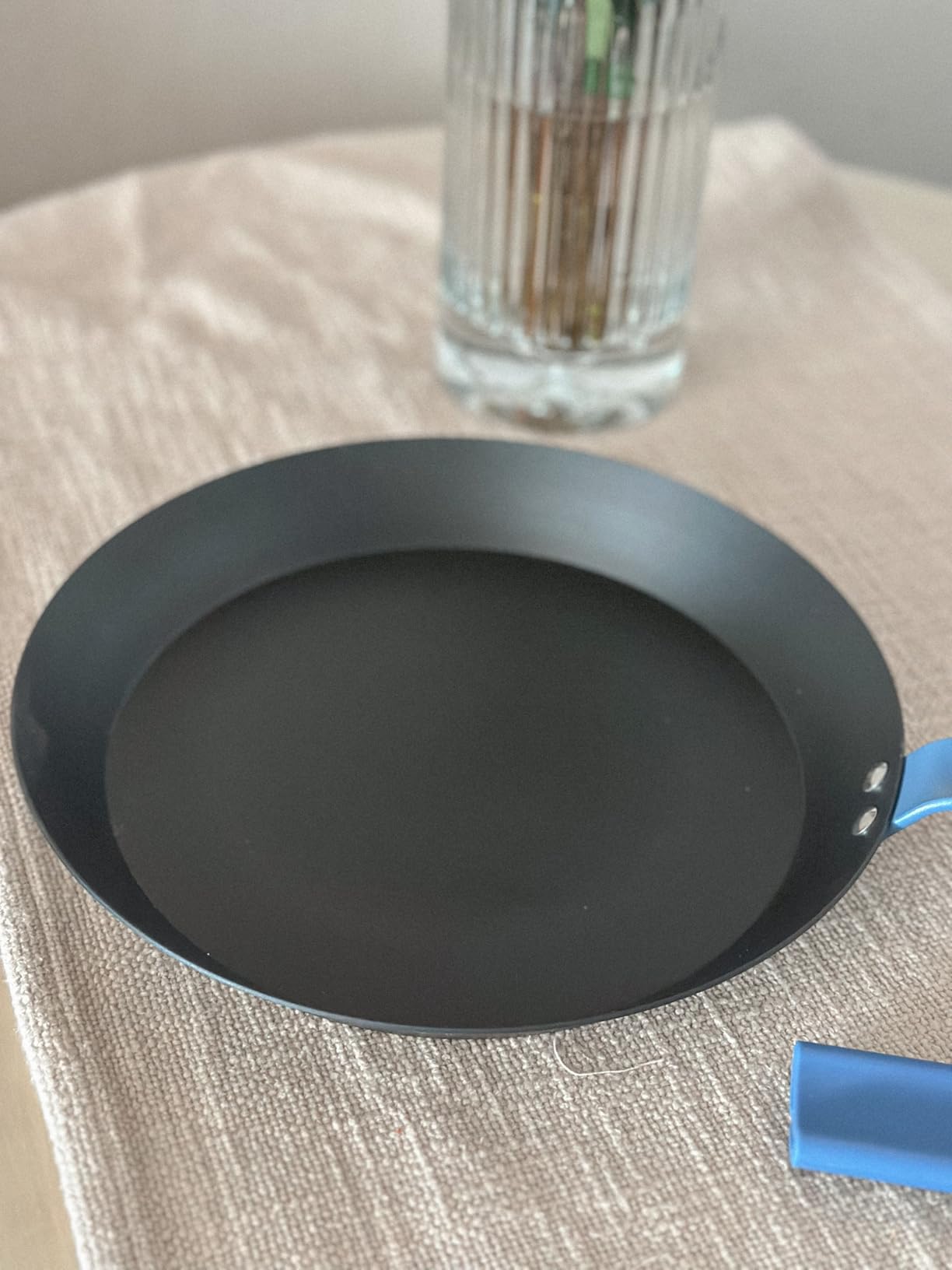Carbon Steel Skillet Set 10 & 12 Inch, Nitrided Carbon Steel Frying Pan Duo, Preseasoned Rust Resistant Cookware, Induction & Oven Safe Kitchen Set customer photo 2