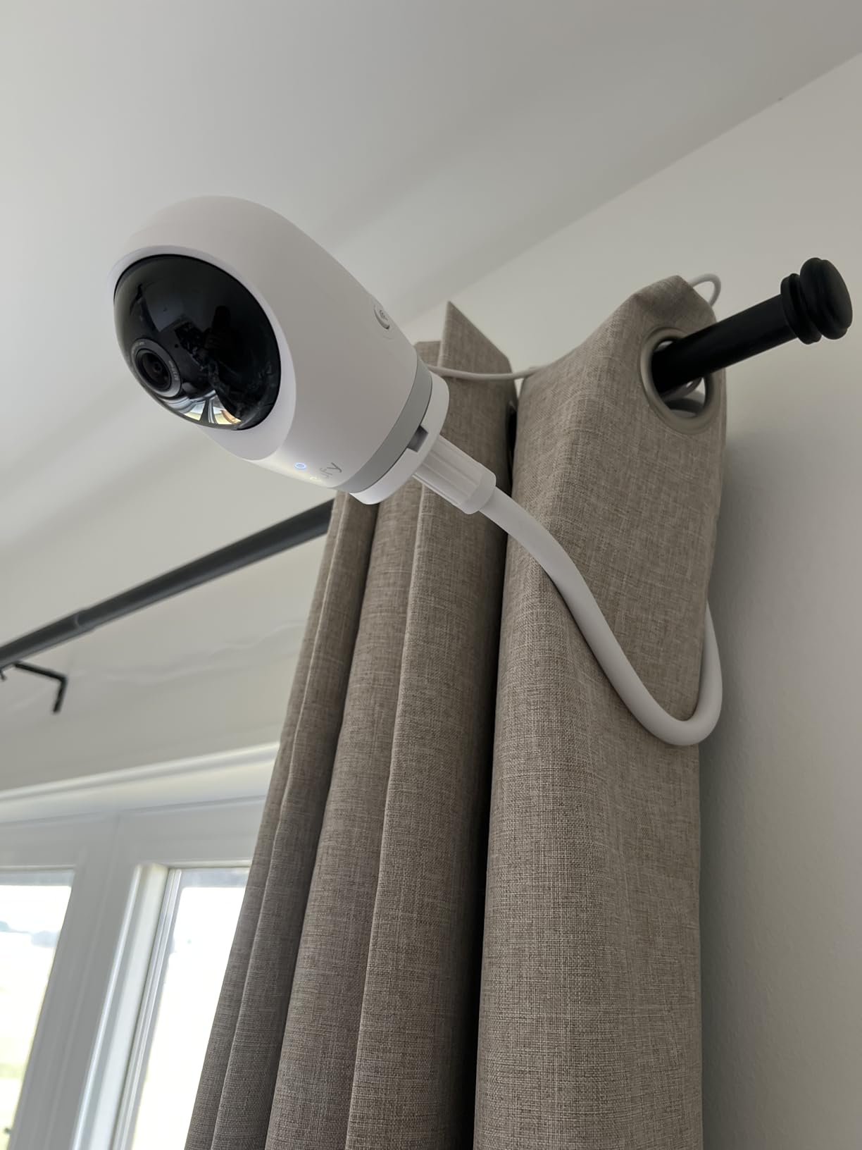 eufy Security E21 Baby Monitor with 4K UHD Camera, 5'' 720p Screen, Pan-Tilt and 8x Zoom, Dual Wi-Fi/Local Connection, 24/7 App Recording customer photo 1