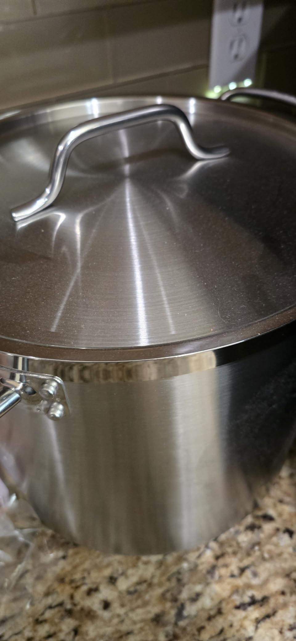 New Star Foodservice 60 Qt Stainless Steel Stock Pot with Cover, 18/8 Stainless Steel customer photo 2