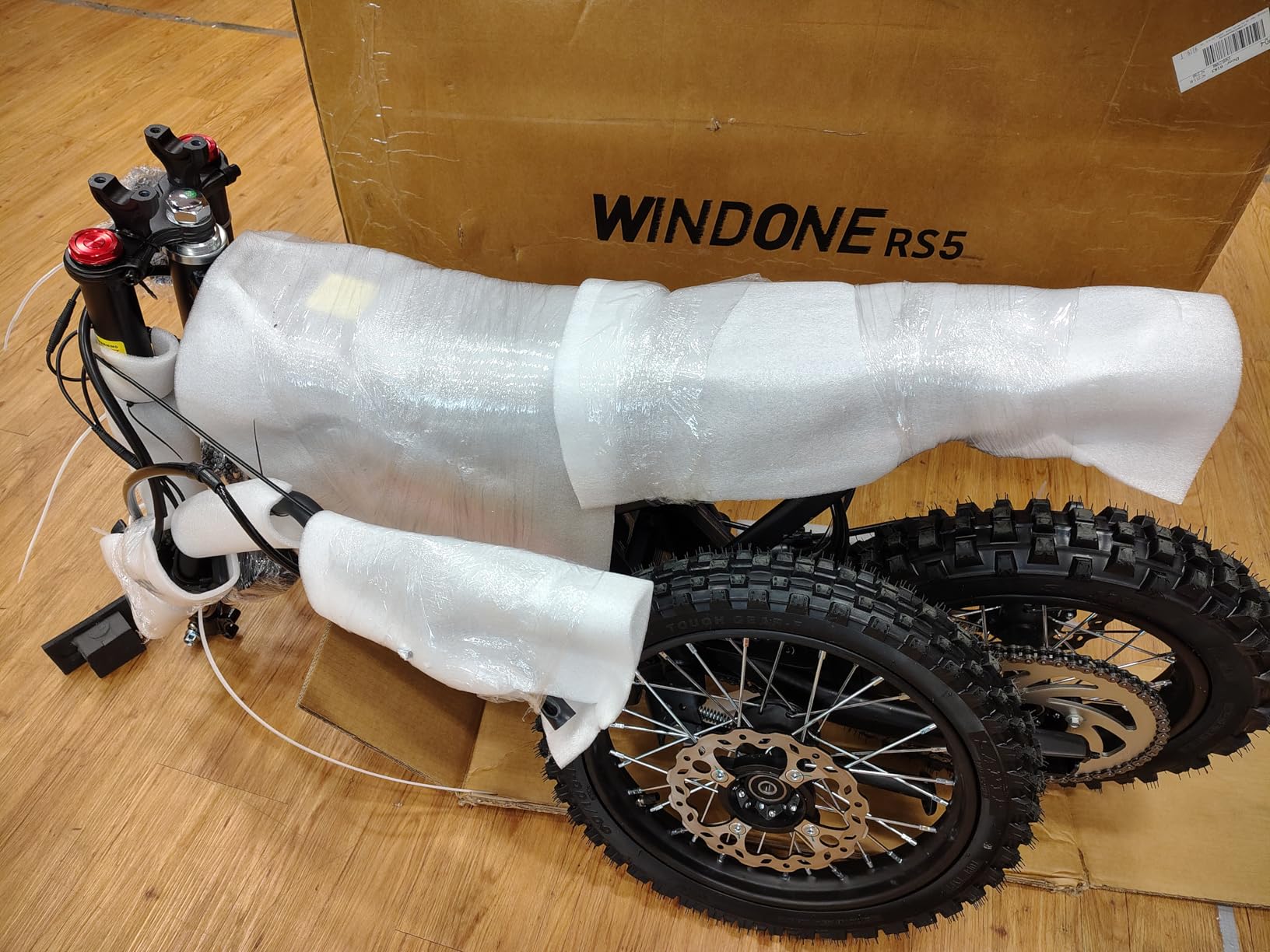 Windone RS5 Electric Dirt Bike for Teens & Adults (13+), Up to 37 MPH, 45 Miles Range, 2200W Peak Motor, 14