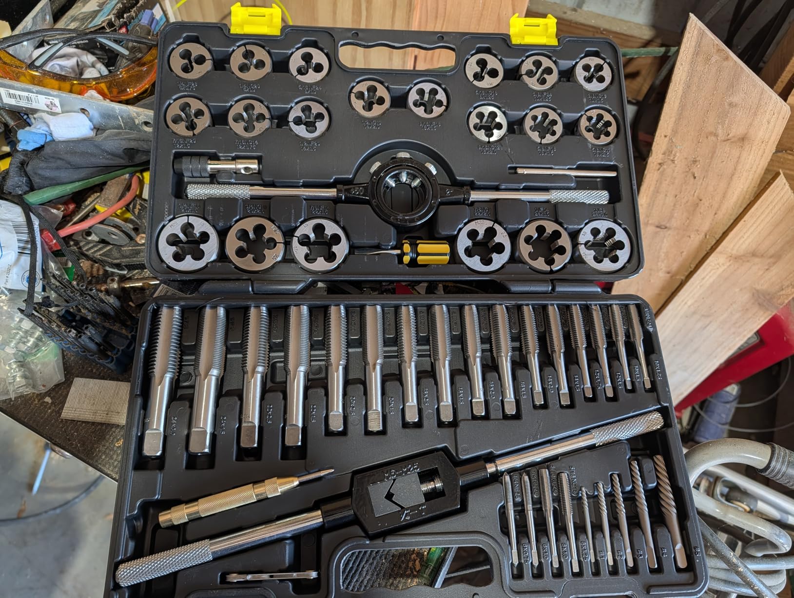 KJE 52PCS Large Metric Tap and Die Set, Jumbo Tap & Die Sets, Size M6x0.75 to M24x3.0, Thread Repair Kit with Rethreading Tools & Thread Chasers customer photo 1