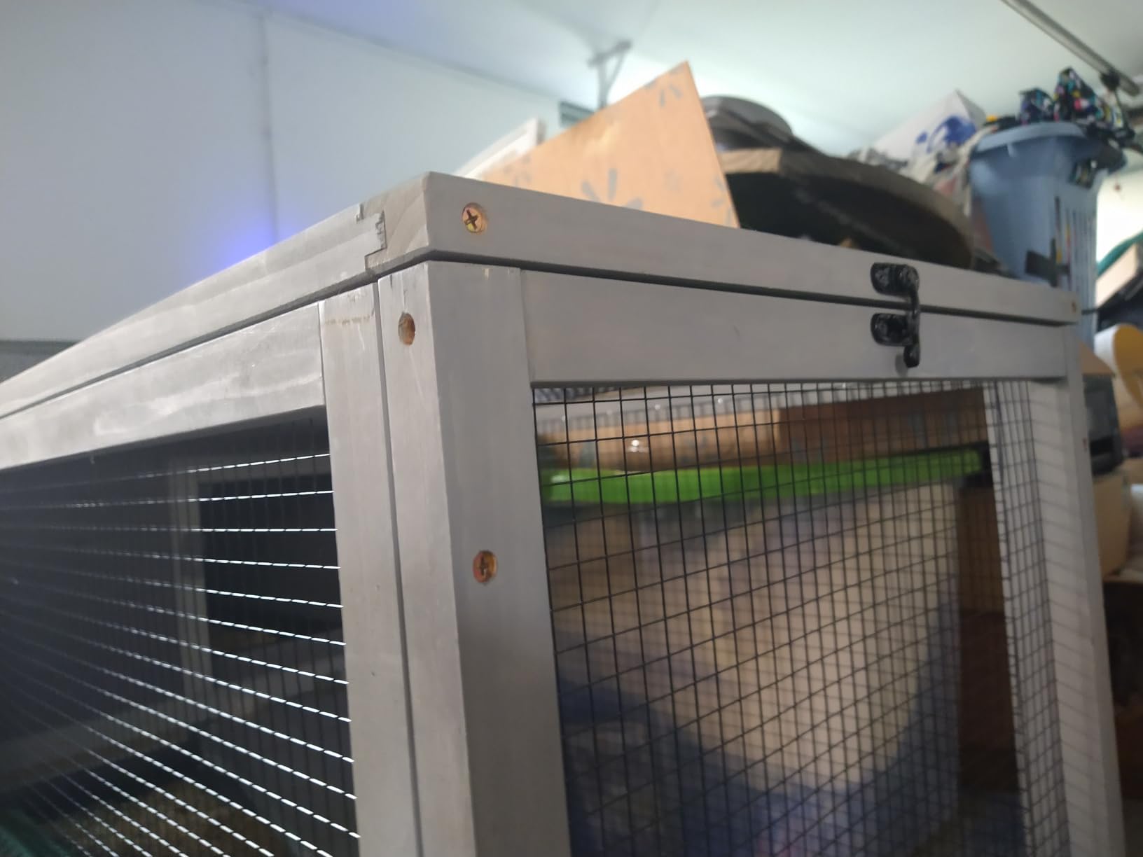 Large Rabbit Hutch Indoor, Bunny Cage Outdoor with Chew-Proof Ramp, 2-Story Guinea Pig Cages with 6 Wheels, 3 Pull-Out Trays, Waterproof Asphalt Roof, 62