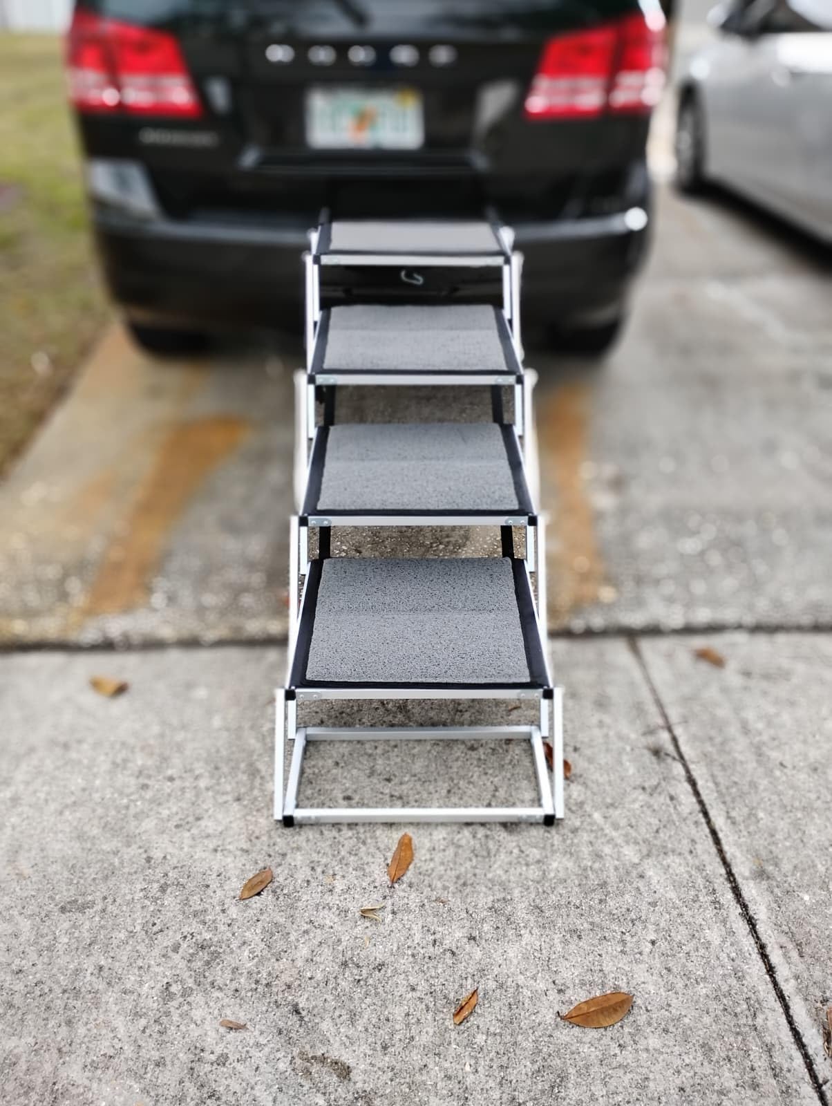 Dog Stairs for Large Dogs, 𝟐𝟎'' 𝐄𝐱𝐭𝐫𝐚 𝐖𝐢𝐝𝐞 Foldable Dog Ramp for Car, SUV & Truck, Non-Slip DogSteps for High Beds, 4-Step Aluminum Frame, Supports up to 250 lbs customer photo 2
