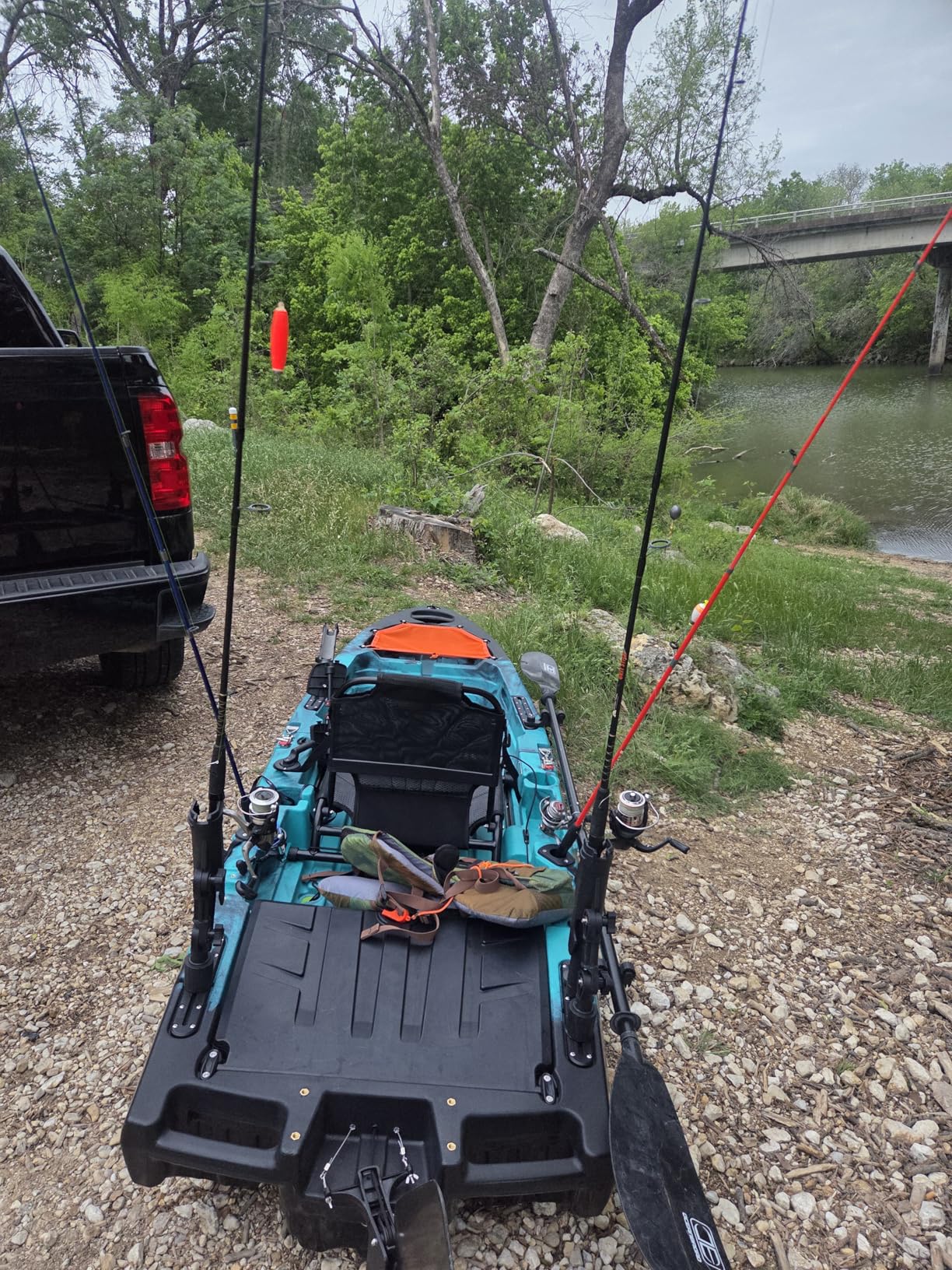 Albott Modular Fishing Kayak with Drive System & Durable HDPE, Customizable Lightweight Sit-on-Top Kayak for Youth & Adult customer photo 1