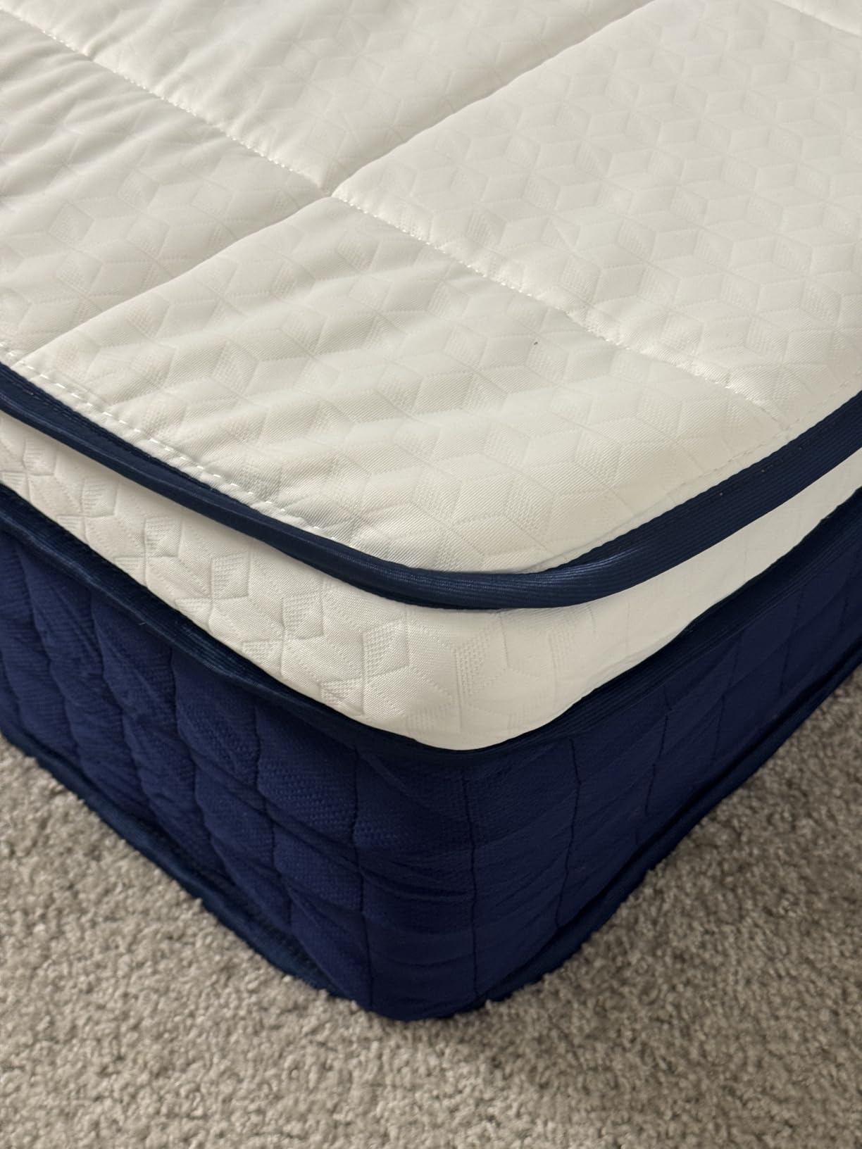 Avenco 14 Inch King Mattress, King Size Hybrid Mattress with Cooling Memory Foam and Smarts Coil Spring, Spinal Alignment & Contour Support, CertiPUR-US Certified, Mattresses in a Box customer photo 2