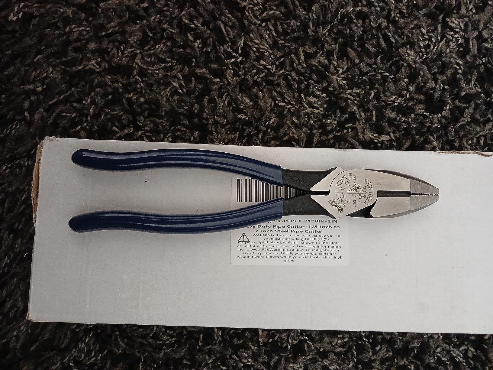 Klein Tools D213-9NE Pliers, Made in USA, 9-Inch Side Cutters, High Leverage Linesman Pliers Cut Copper, Aluminum and other Soft Metals customer photo 2