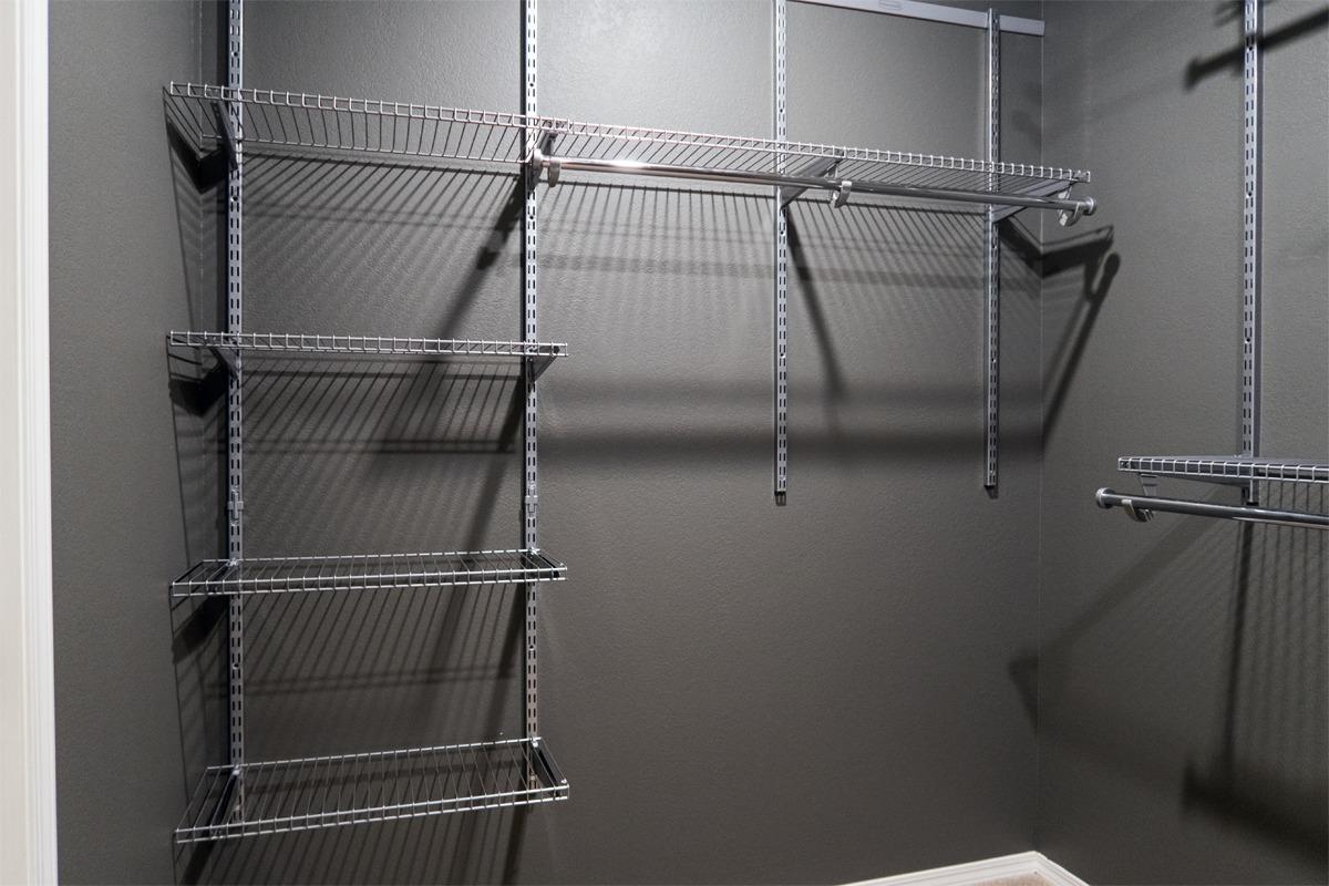 Rubbermaid Configurations Deluxe Custom Closet Kit 4-8 Ft. Adjustable Metal Wire Shelving Titanium Finish Expandable Organization System customer photo 2
