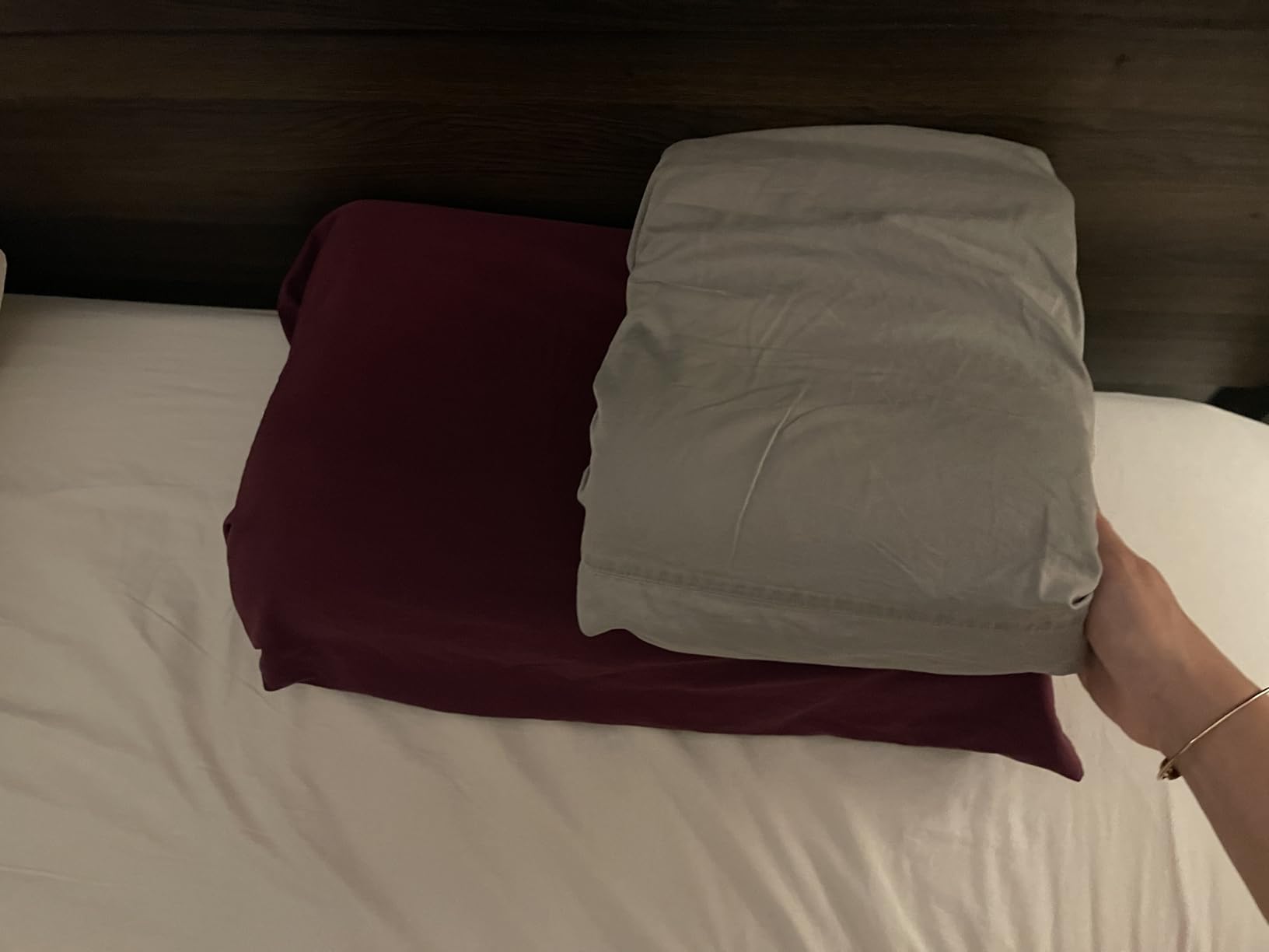 Tempur-Pedic TEMPUR Neck Pillow, Travel, White customer photo 1