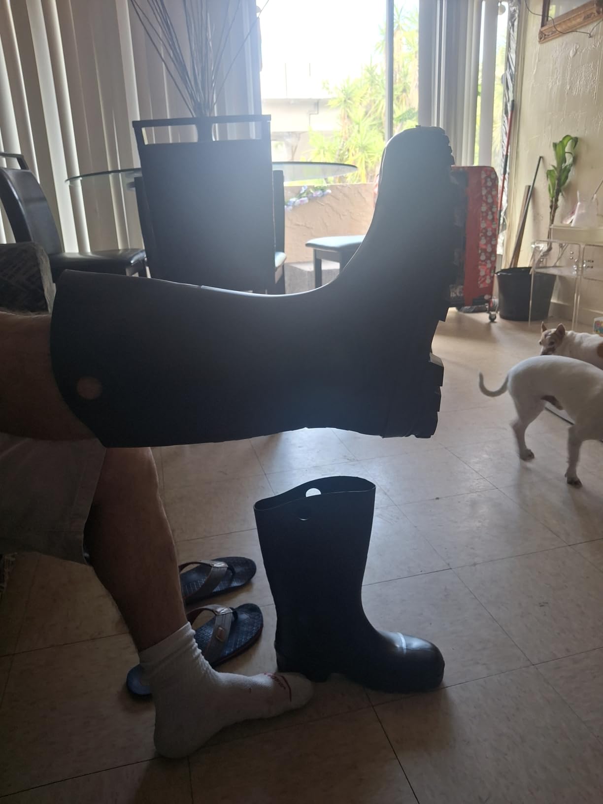 DUNLOP Chesapeake Rubber Boots for men and women, Plain Toe, Black, Size 11 | Lightweight PVC waterproof rain boots with wide calf. For gardening, fishing and work. Pull tab for easy on/off. Made in USA. customer photo 2