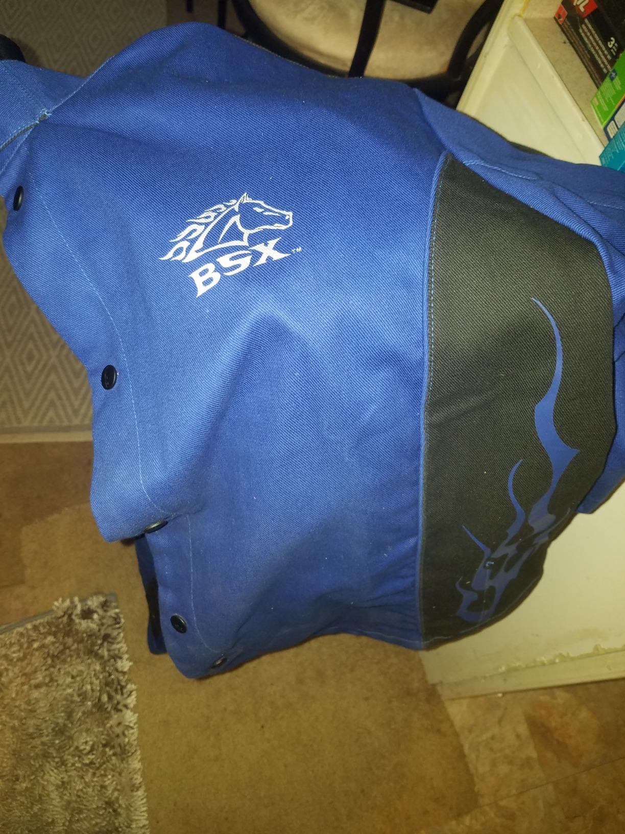 Revco Black Stallion (BXRB9C) BSX 9 oz Contoured Flame-Resistant Cotton Welding Jacket, Welder's Collar, Dual Scribe Pockets, Leather-Reinforced Snaps, X-Large, Royal Blue customer photo 1