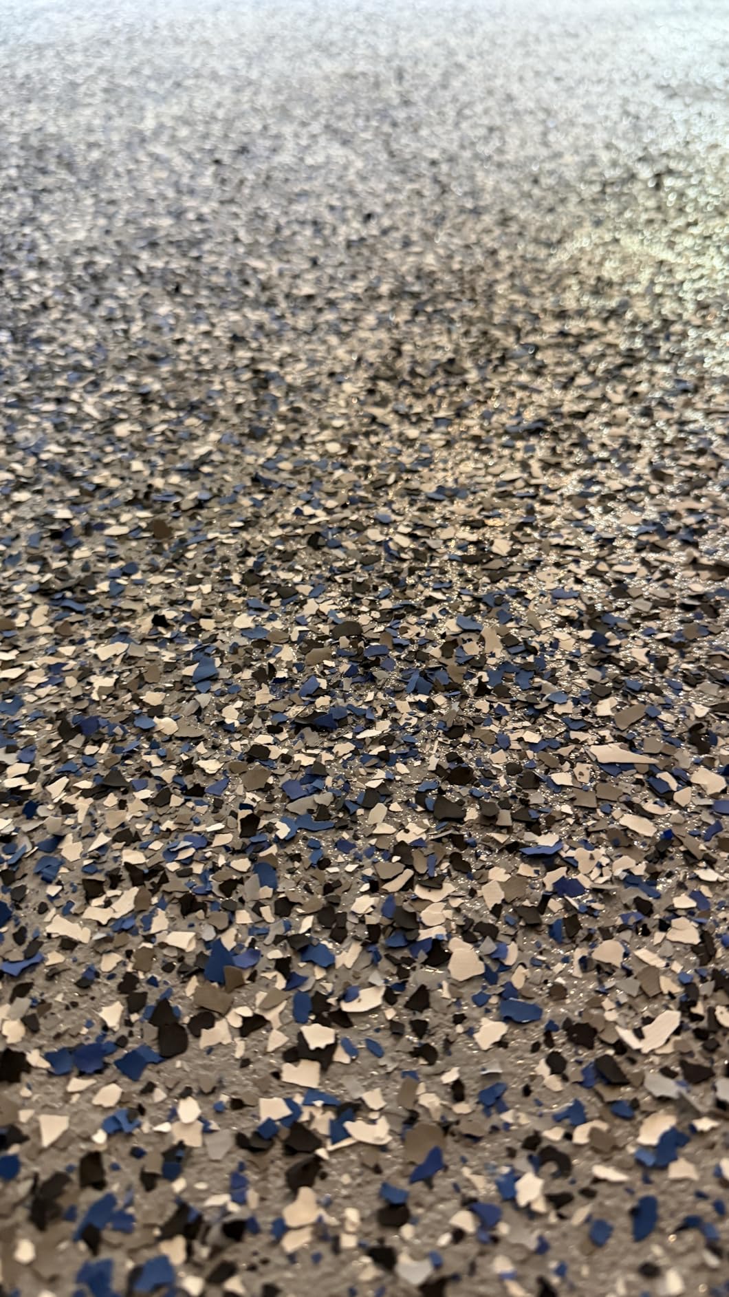 Rust-Oleum EpoxyShield Gloss Gray Garage Floor Coating Kit | Epoxy Garage Floor System, Hot Tire And Chemical Resistant, Professional Finish, 1 Car customer photo 1