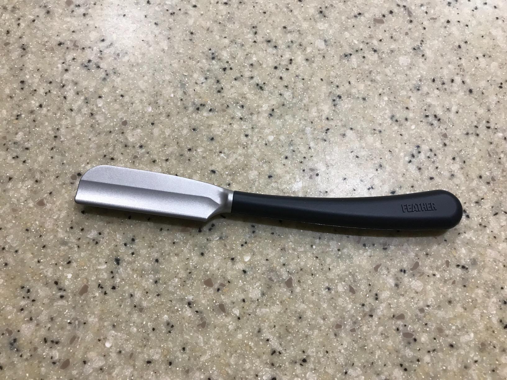 Feather Artist Club Black SS Straight Razor customer photo 1