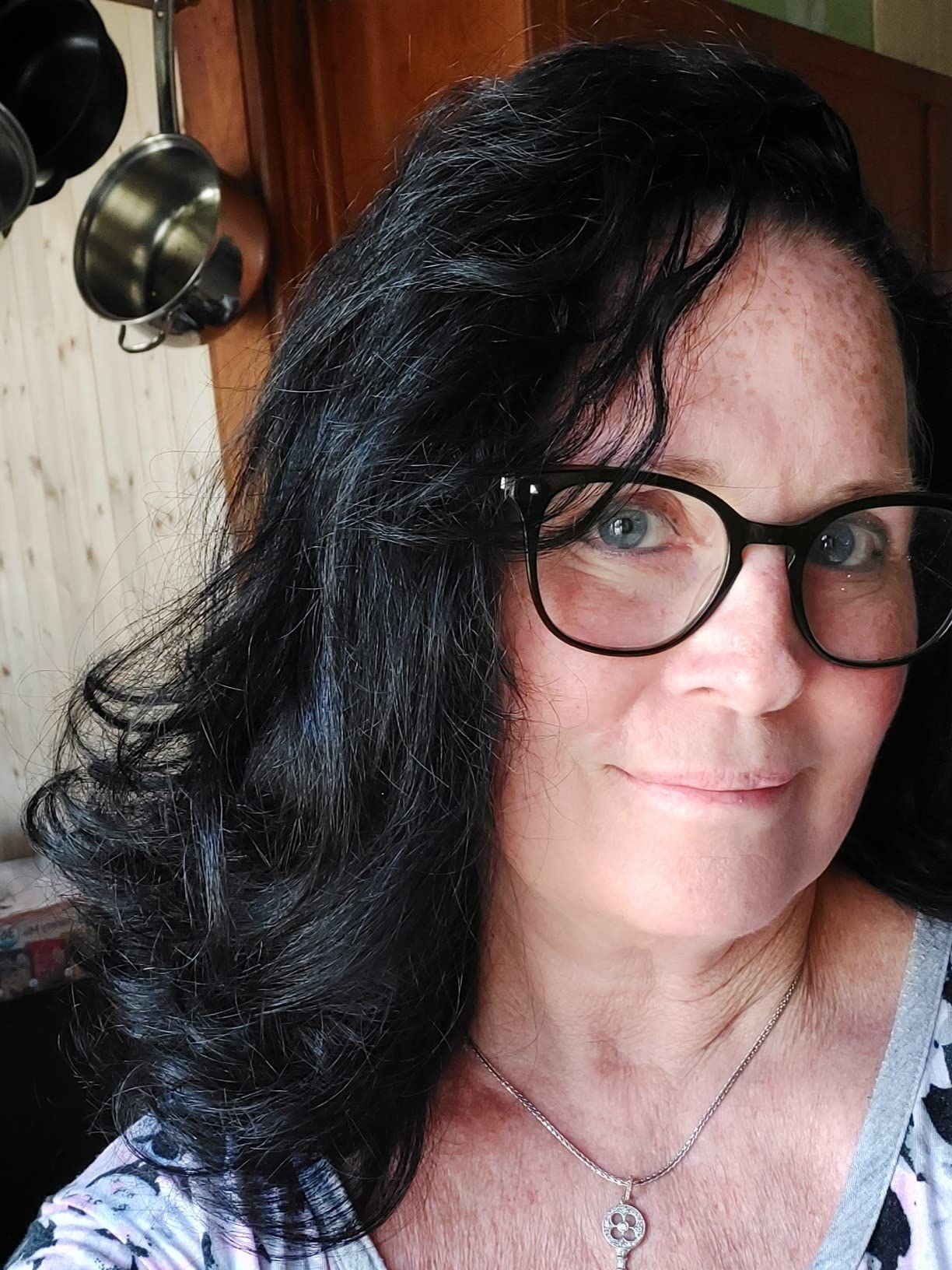 Conair Hot Rollers for Long, Medium & Short Hair, 12 Ceramic Flocked 1.5-Inch and 1.75-Inch Heated Hair Rollers with Clips, Hot Curlers for Women, Volume & Curls, Amazon Exclusive customer photo 2
