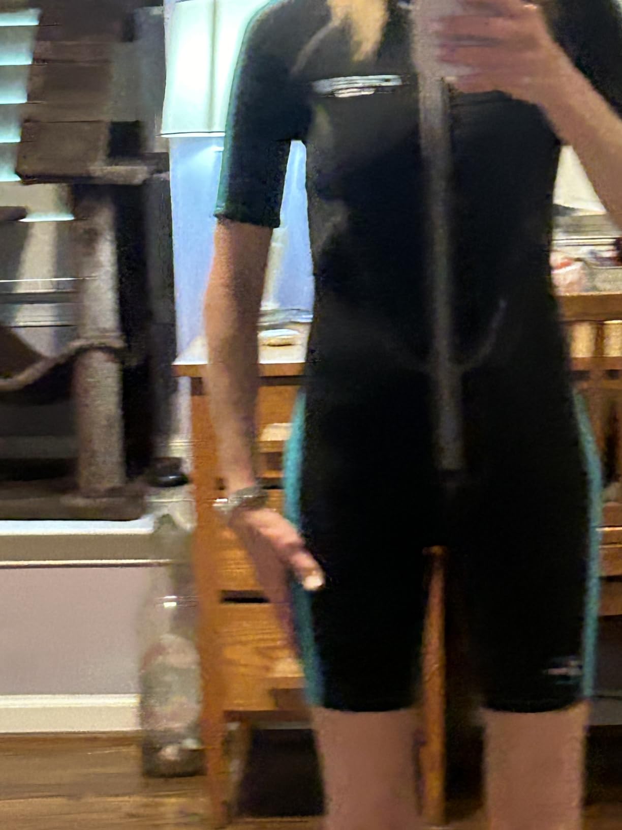 Cressi Women's Full Front Zip Wetsuit for Swimming, Snorkeling, Scuba Diving - Thermal 2 mm Neoprene - Lido: Designed in Italy customer photo 1