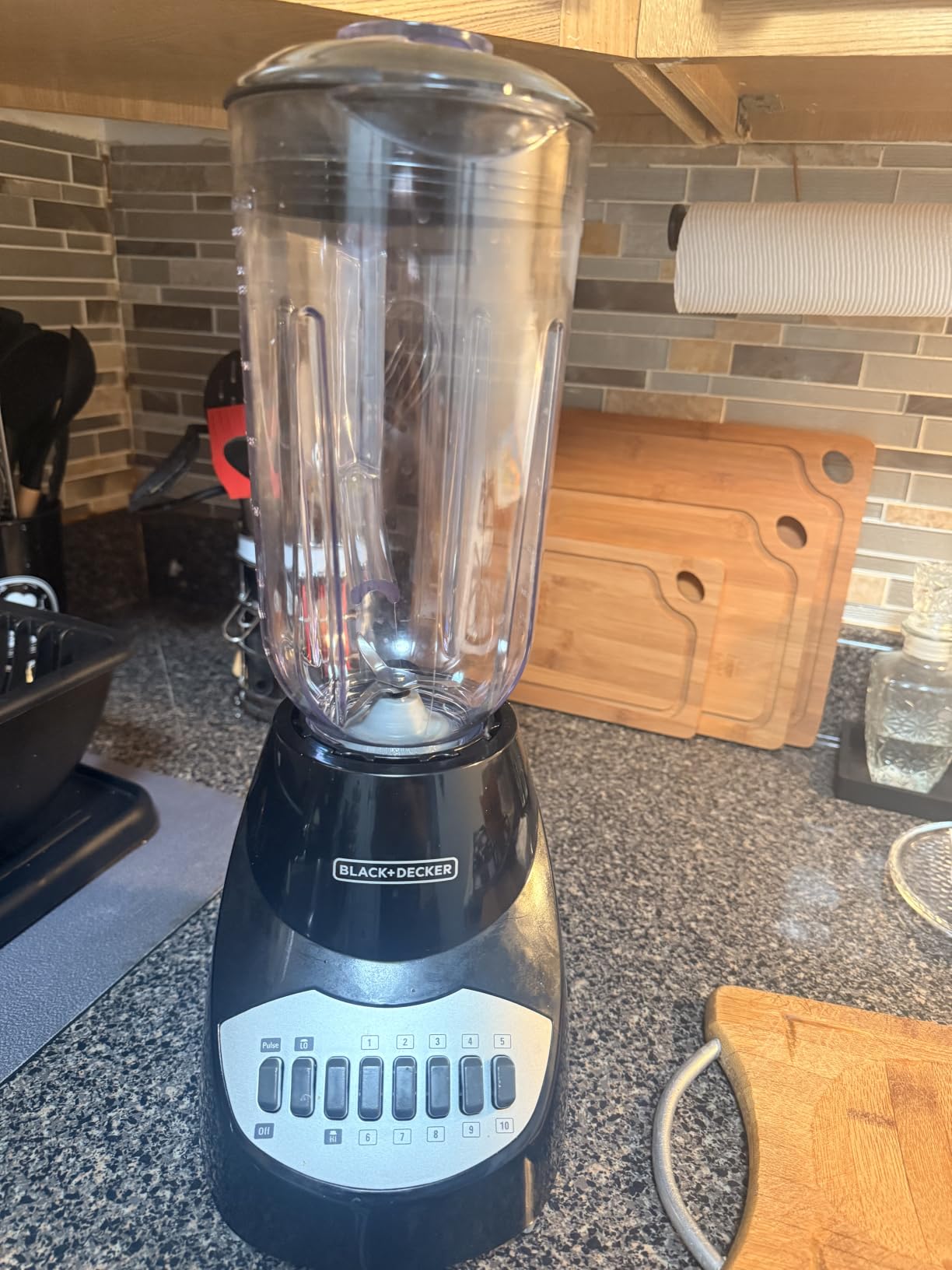 BLACK+DECKER Crush Master Blender, 10-Speeds with Stainless Steel Blades, Black, BL2010BP customer photo 1