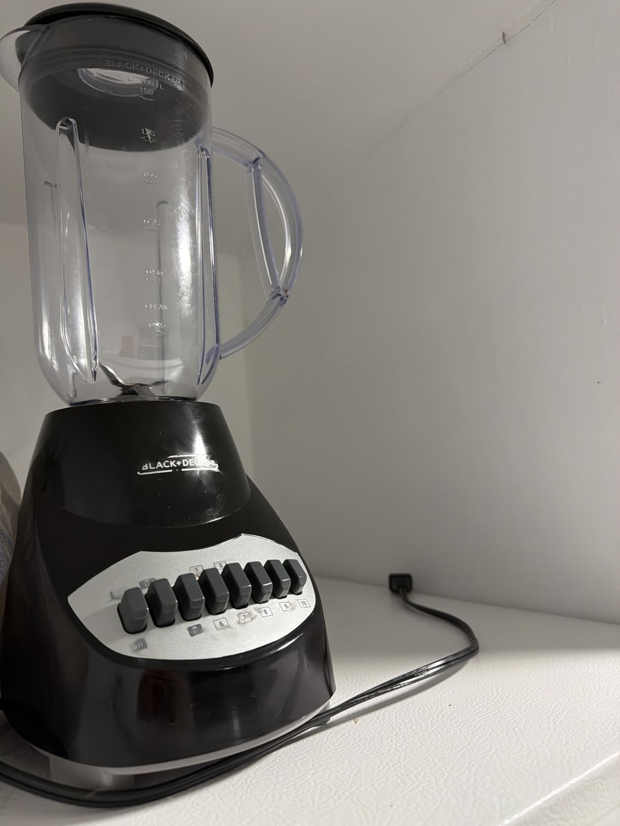 BLACK+DECKER Crush Master Blender, 10-Speeds with Stainless Steel Blades, Black, BL2010BP customer photo 2