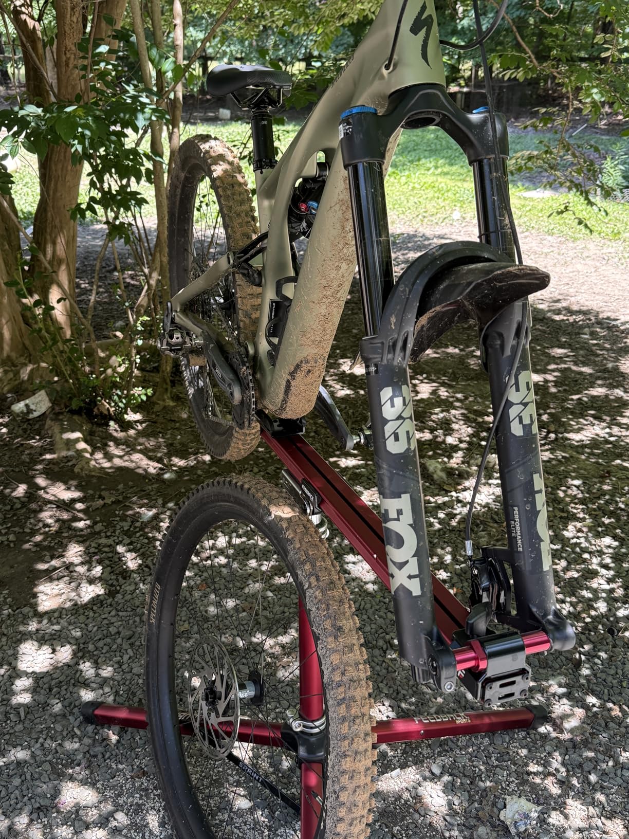 Feedback Sports Sprint Bike Repair Stand | Compact Bicycle Workstand W/Tripod Base | 360-Degree Rotation | Dropout Style Mount | Red customer photo 2