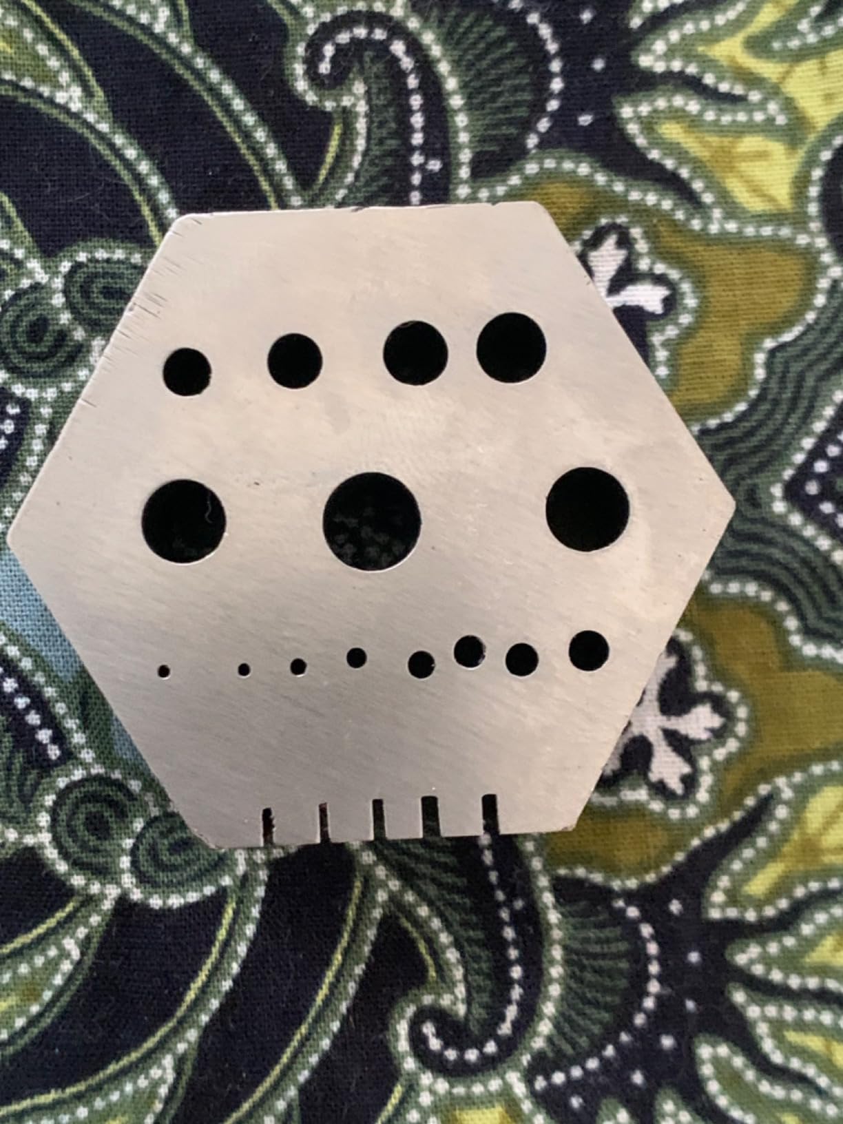 Hexagonal Jewelry & Watchmaker Anvil Block Hardened Steel Staking Riveting Drilling Bench Block with 15 Holes and 5 Slots for Jewelry Repair Metalworking Watchmaking Tools customer photo 2