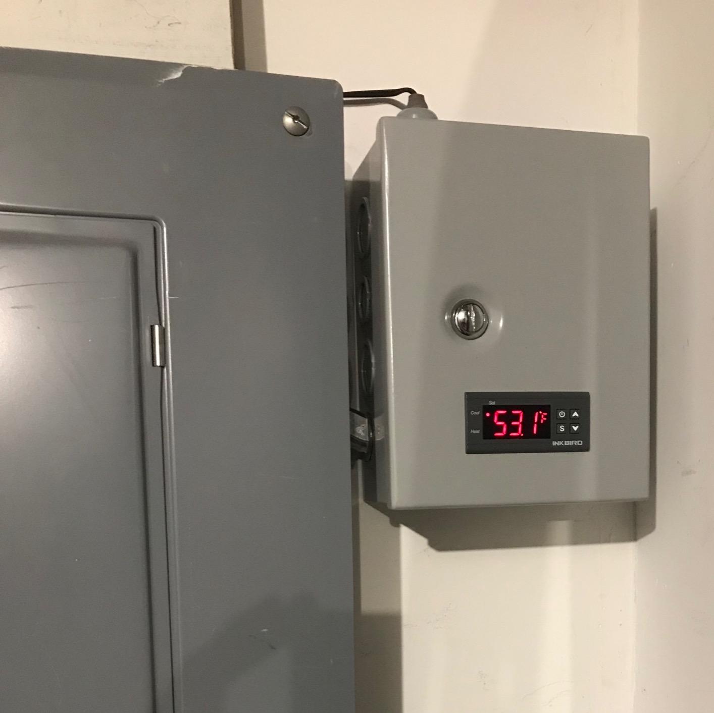 Inkbird All-Purpose Digital Temperature Controller Fahrenheit &Centigrade Thermostat w Sensor 2 Relays (ITC-1000) customer photo 1