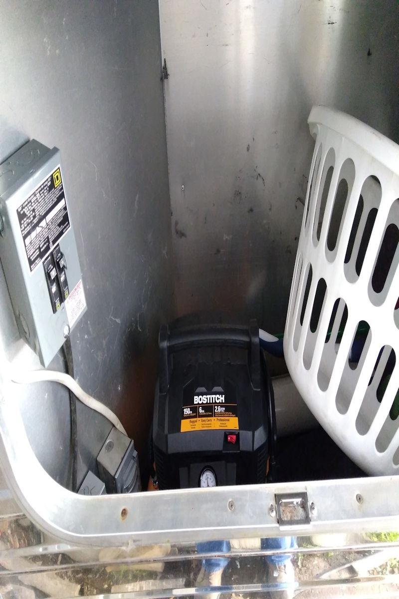 Bostitch BTFP02012 0.8 HP 6 Gallon Oil-Free Pancake Air Compressor customer photo 1