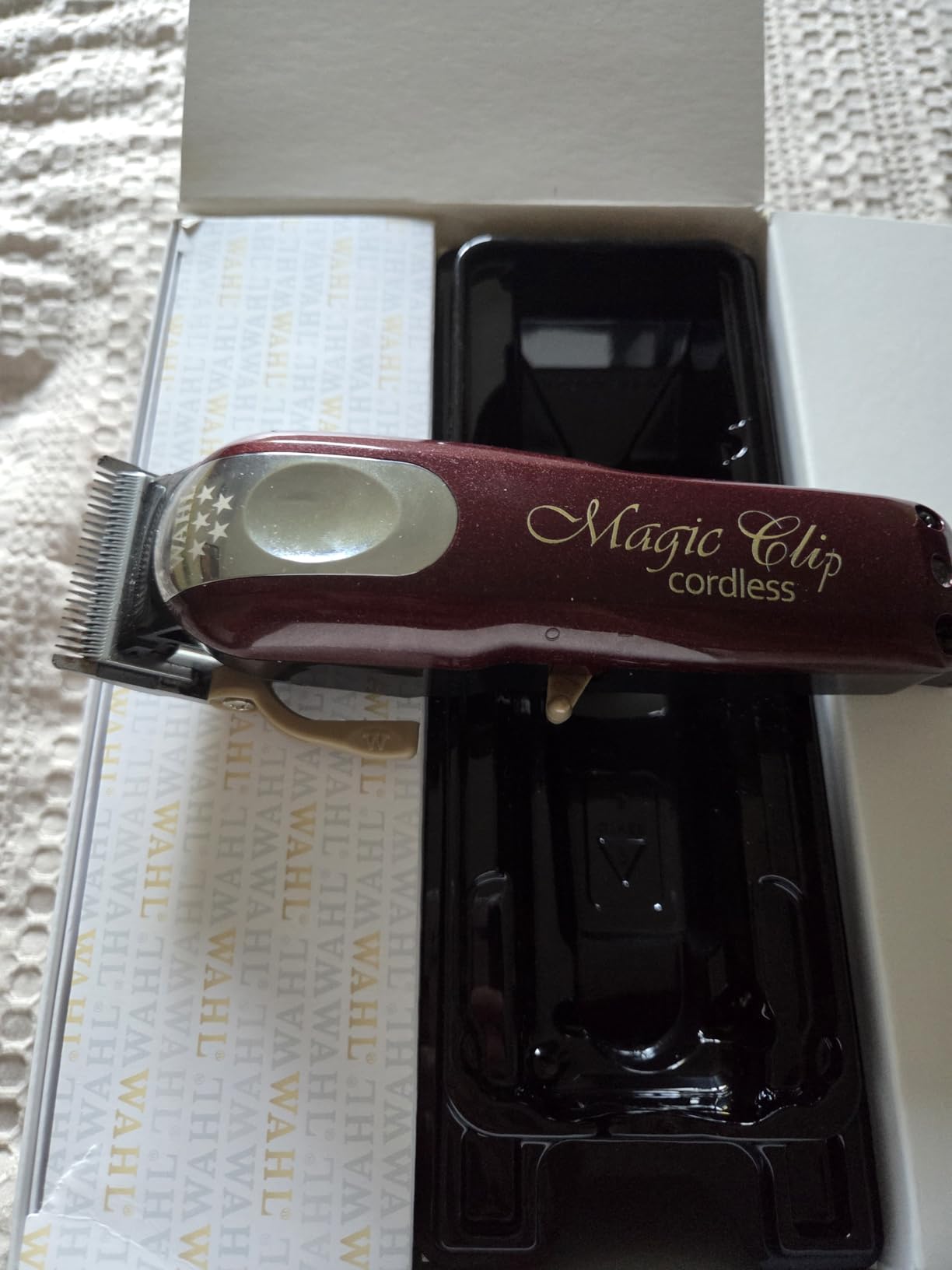 Wahl Professional 5-Star Cord/Cordless Magic Clip #8148 - Great for Barbers & Stylists - Precision Cordless Fade Clipper Loaded with Features - 90+ Minute Run Time customer photo 2