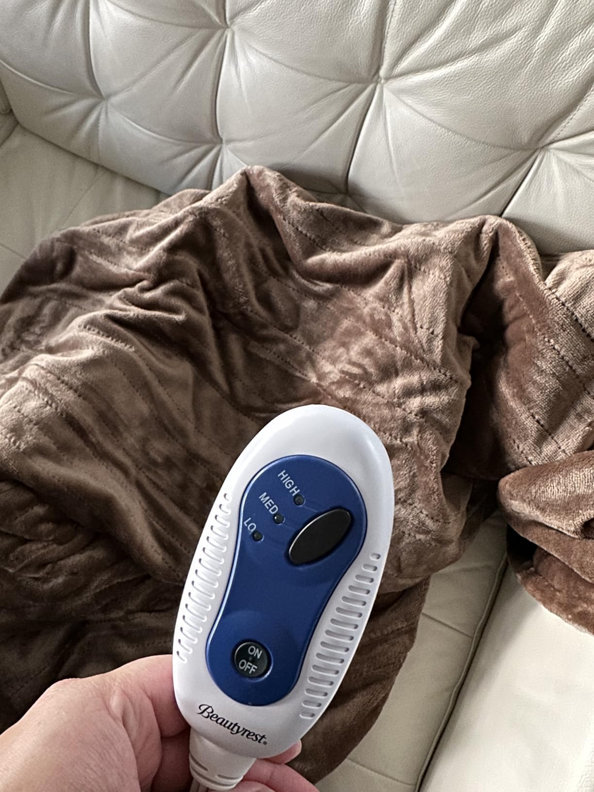 Beautyrest Heated Electric Blanket for Cold Weather, Fast Heating Heated Blanket, Auto Shut Off, Virtually Zero EMF, Multi Heat Setting, UL Certified, Grey King (90 inx100 in) customer photo 1