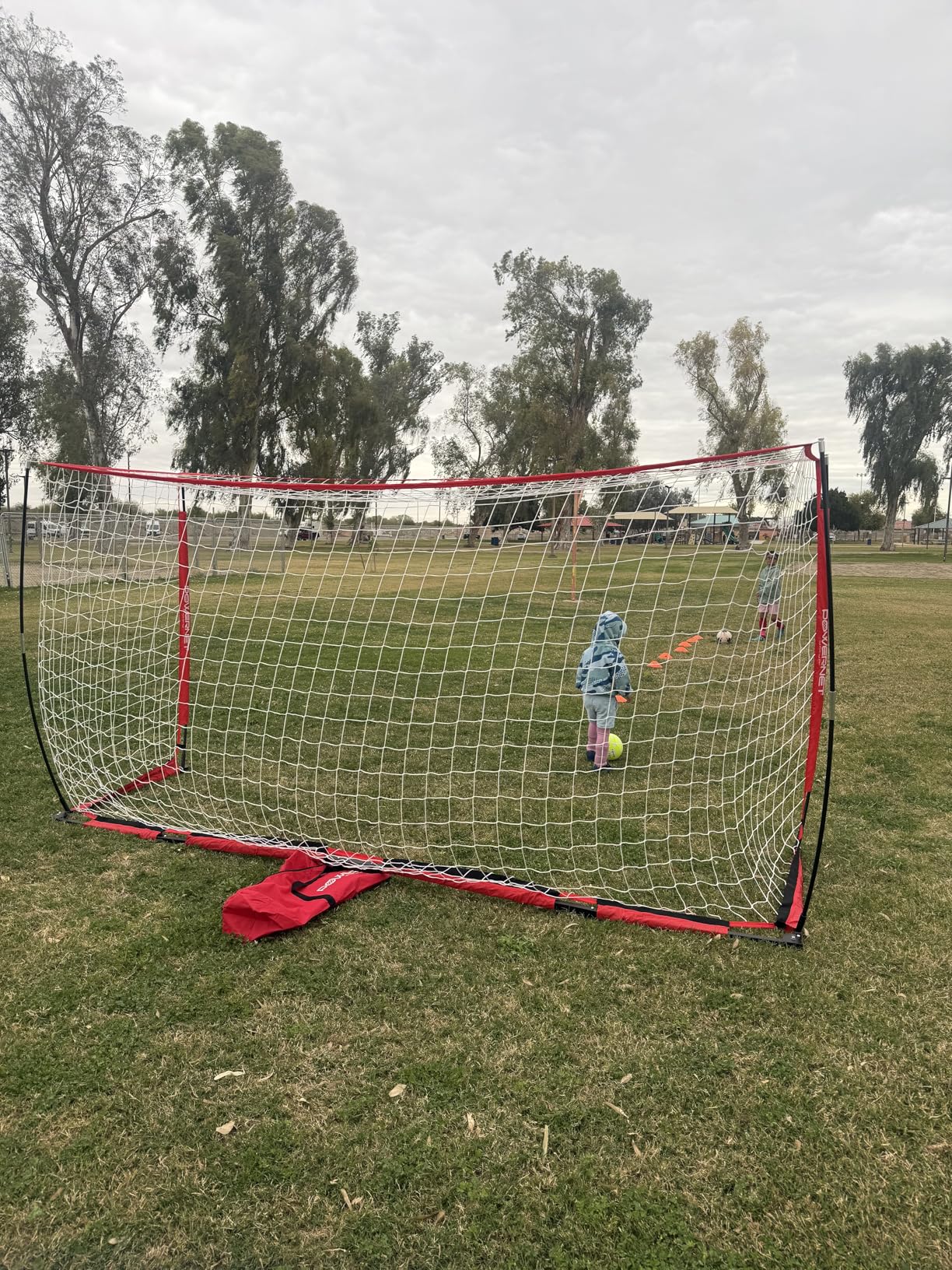 PowerNet Soccer Goal for Backyard, 3Mx2M / 6x4 / 8x4 / 12x6 / 14x7 / 18.5x6.5 / 21x7 / 24 x 8 Portable Soccer Net, Sports & Outdoors Training Equipment, Quick Setup 1 Goal & Zipper Storage Bag customer photo 1