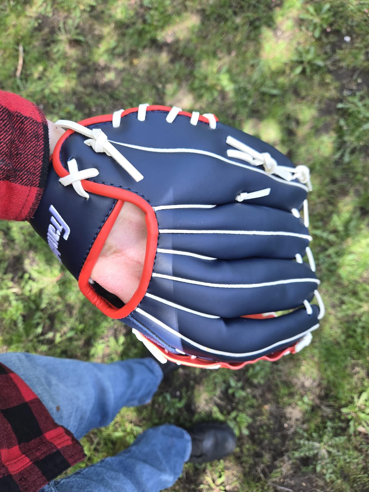 Franklin Sports Field Master Baseball + Softball Glove - Field Master Adult + Youth Baseball + Softball Mitt - Men's + Women's Gloves customer photo 1