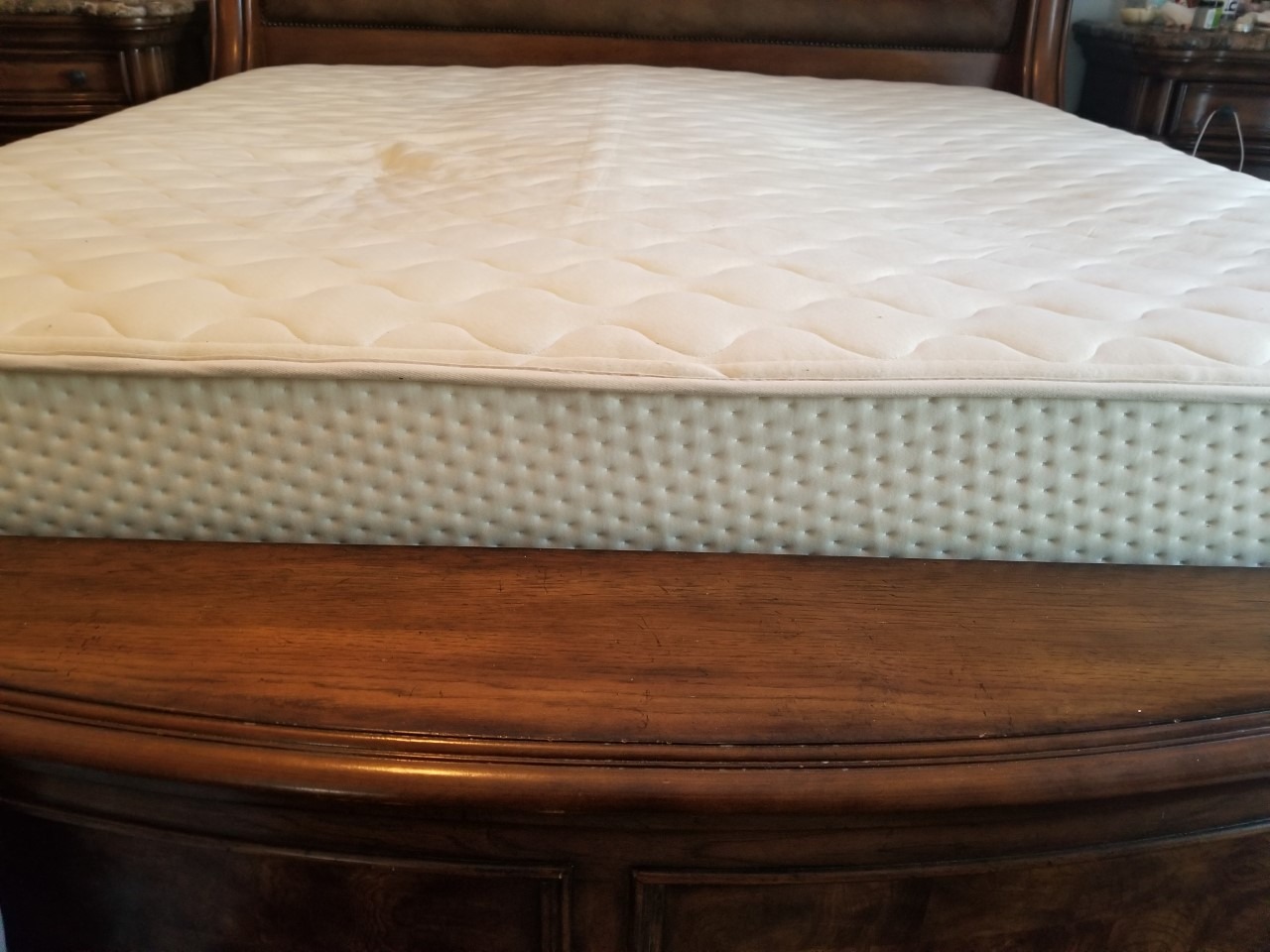 Latex for Less 2-Sided Natural Latex Mattress, King, Medium, Handcrafted in USA, GOTS Certified Organic Cotton, Natural Wool, 9 inches customer photo 2