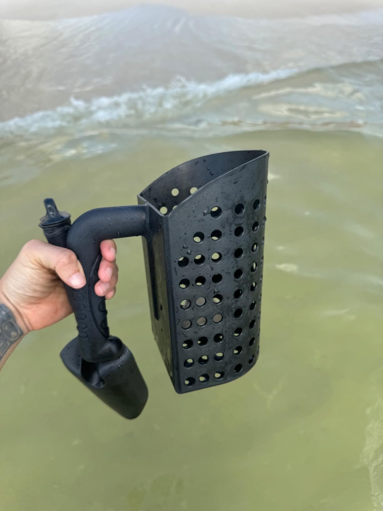 NATIONAL GEOGRAPHIC Metal Detector Accessories - Includes Sand Scoop for Metal Detecting and Metal Detector Shovel, Use as Sand Sifter for the Beach, Metal Detecting Accessories customer photo 1