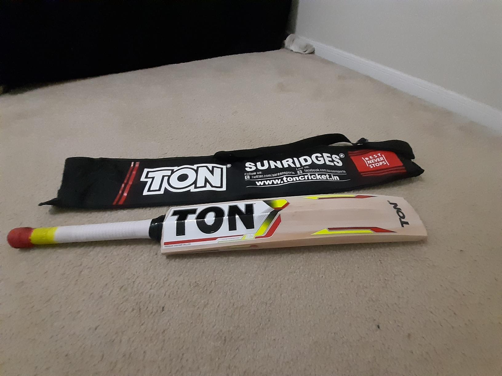 SS Ton Kashmir Willow Cricket Bat - Ton Maximus (Cover Included) customer photo 1