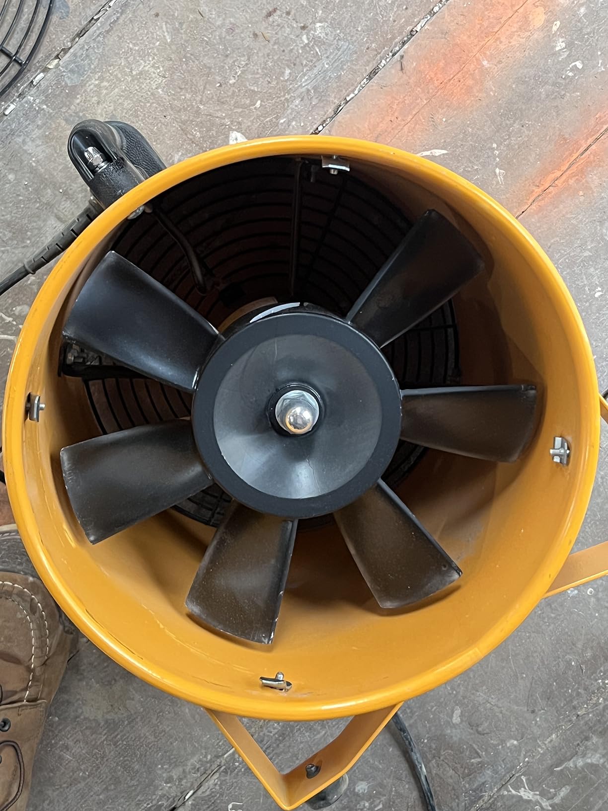 MOUNTO 12-Inch Heavy Duty Cylinder Axial Fan with 25-Foot Vinyl Hose | High-Performance Portable Blower/Exhaust Fan customer photo 2