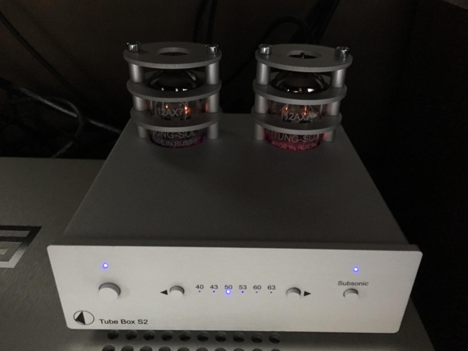 Pro-Ject Tube Box S2 Phono Preamplifier (Silver) customer photo 1