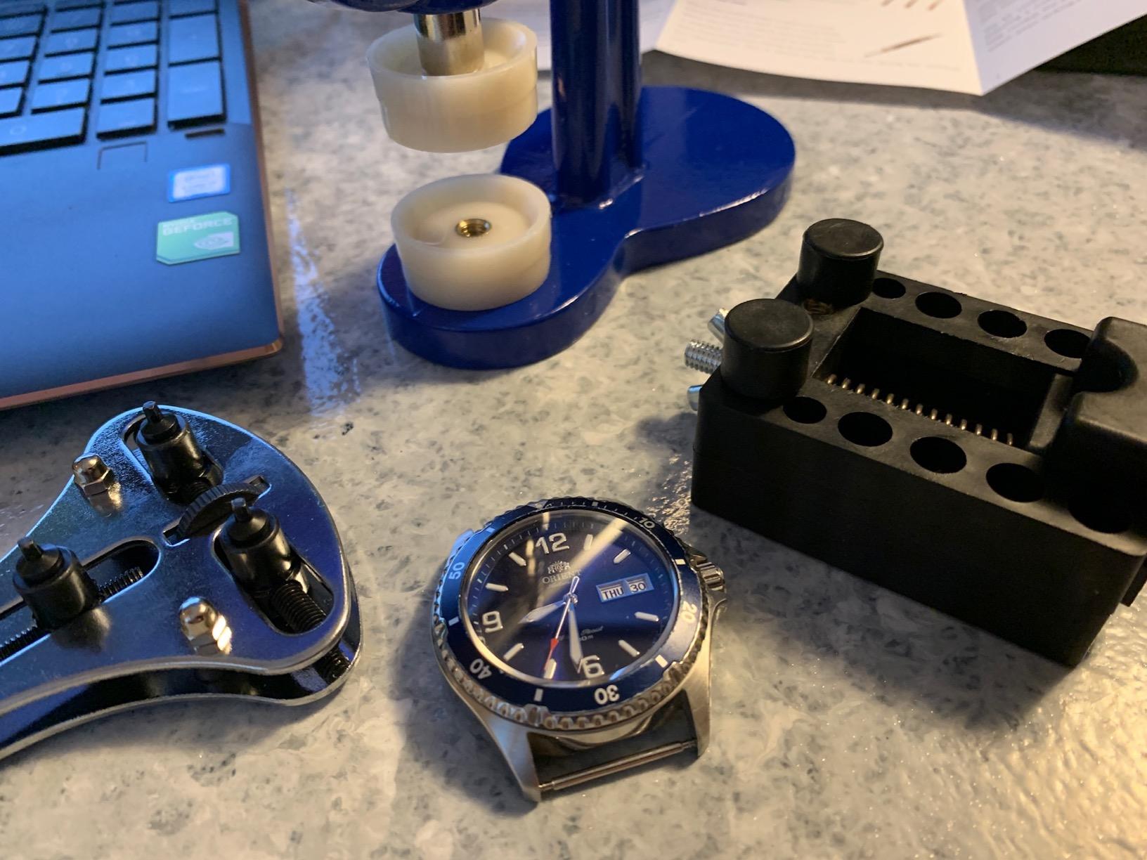 Watch Repair Kit + Watch Press, Watches Band Link Pin Set with Carrying Case, Watch Battery Replacement Tool Kit, Watch Tools with Spring Bar Tool customer photo 1
